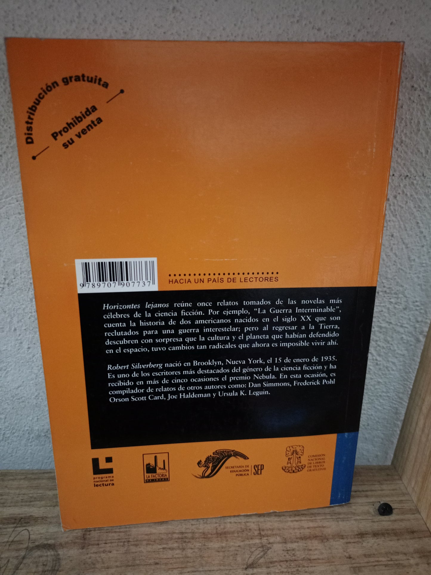 HORIZONTES LEJANOS POR ROBERT SILVERBERG USADO NOVELA LITERARIO 305