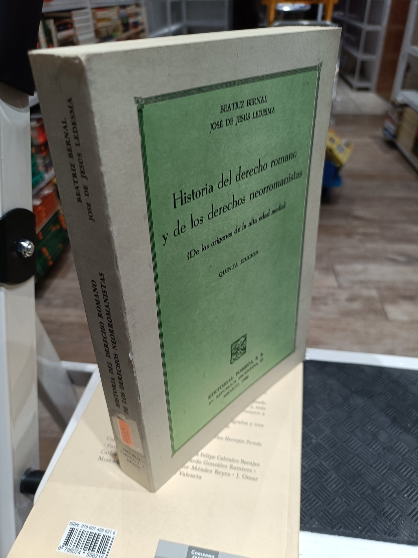 HISTORIA DEL DERECHO ROMANO Y DE LOS DERECHOS NEORTOMANISTAS QUINTA EDICION POR BEATRIZ BERNAL USADO HISTORIA JUAREZ 515