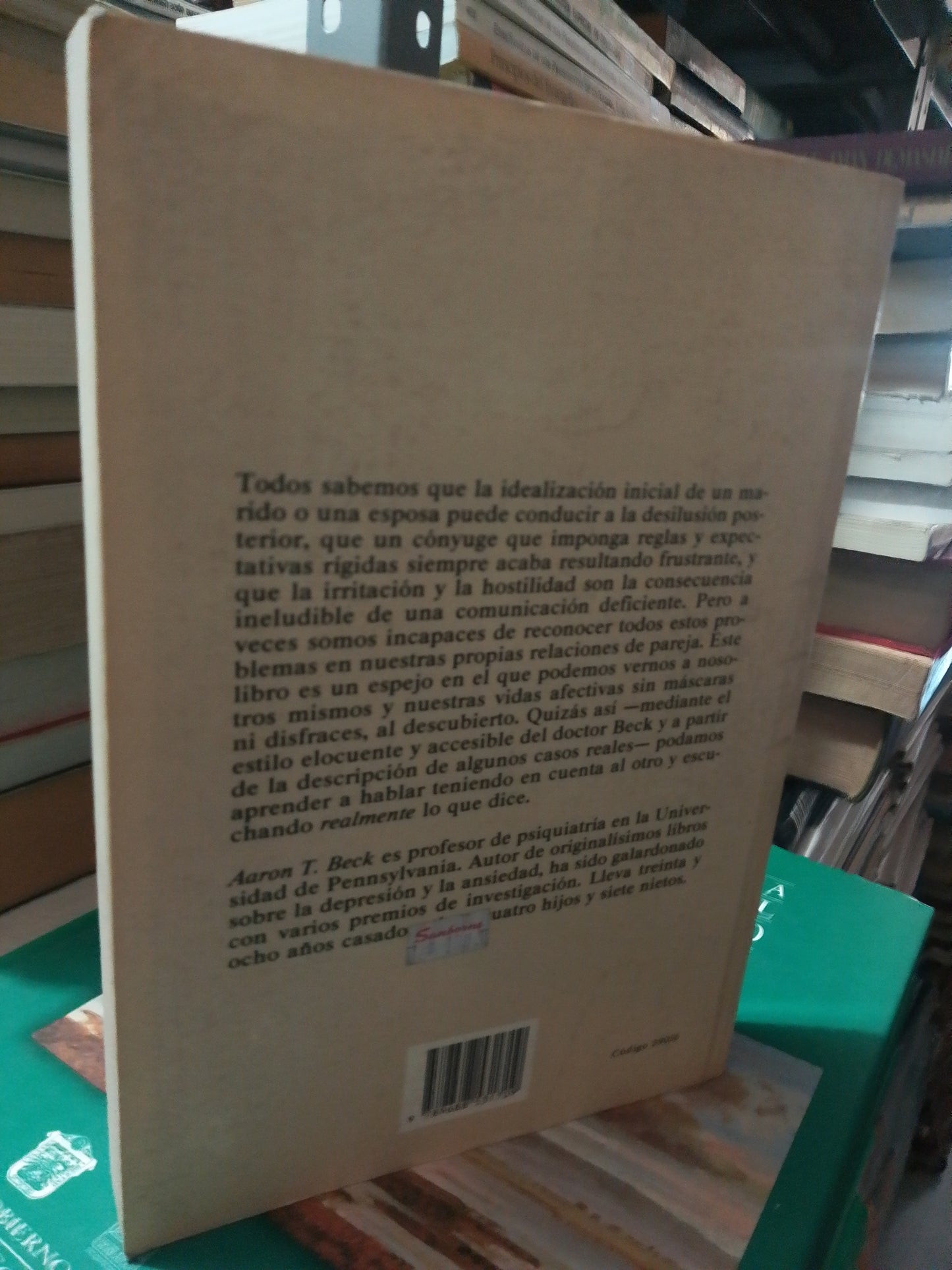 CON EL AMOR NO BASTA POR AARON T.BECK USADO SUP.PERSONAL JUAREZ