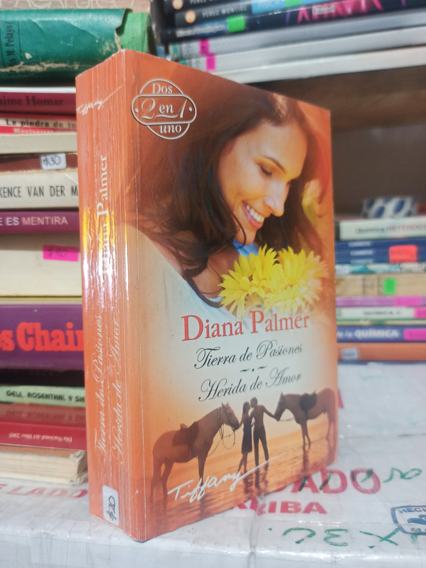 TIERRA DE PASIONES/HERIDA DE AMOR POR DIANA PALMER USADO NOVELAS JUÁREZ