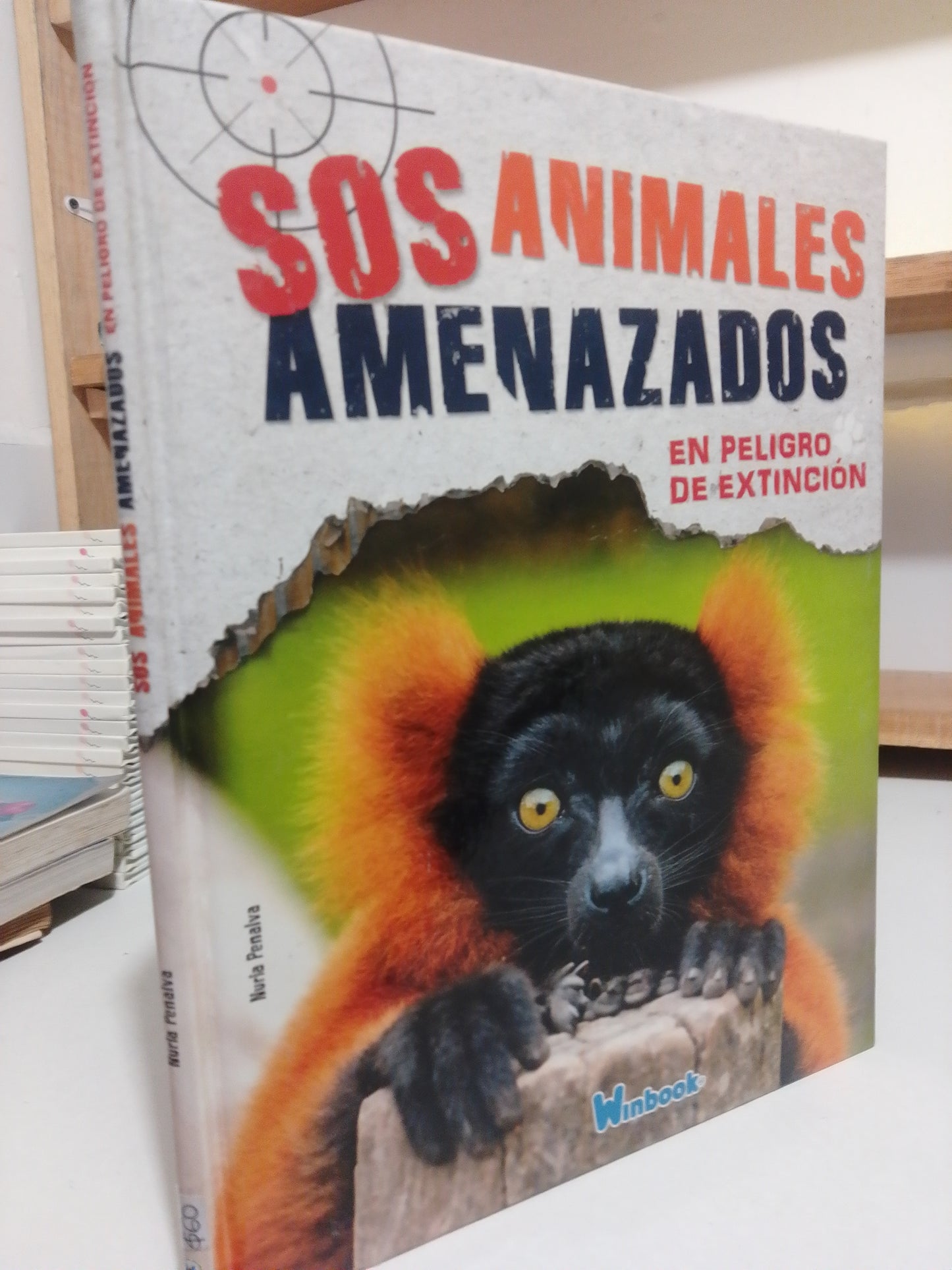 SOS ANIMALES AMENAZADOS EN PELIGRO DE EXTINCION POR NURIA PENALBA USADO INFANTIL JUAREZ