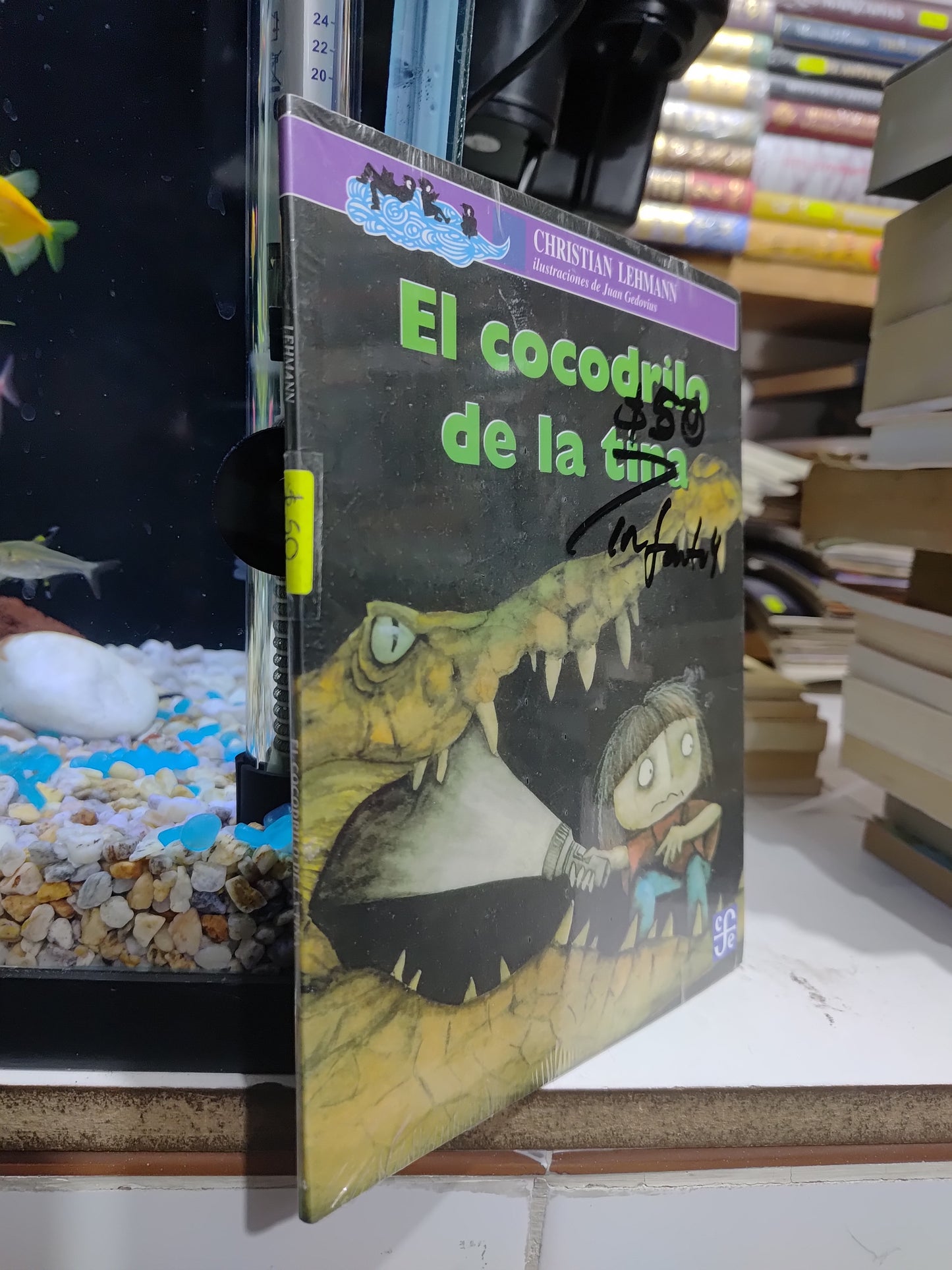 EL COCODRILIO DE LA TINA POR CHRISTIAN LEHMANN USADO INFANTILES JUAREZ