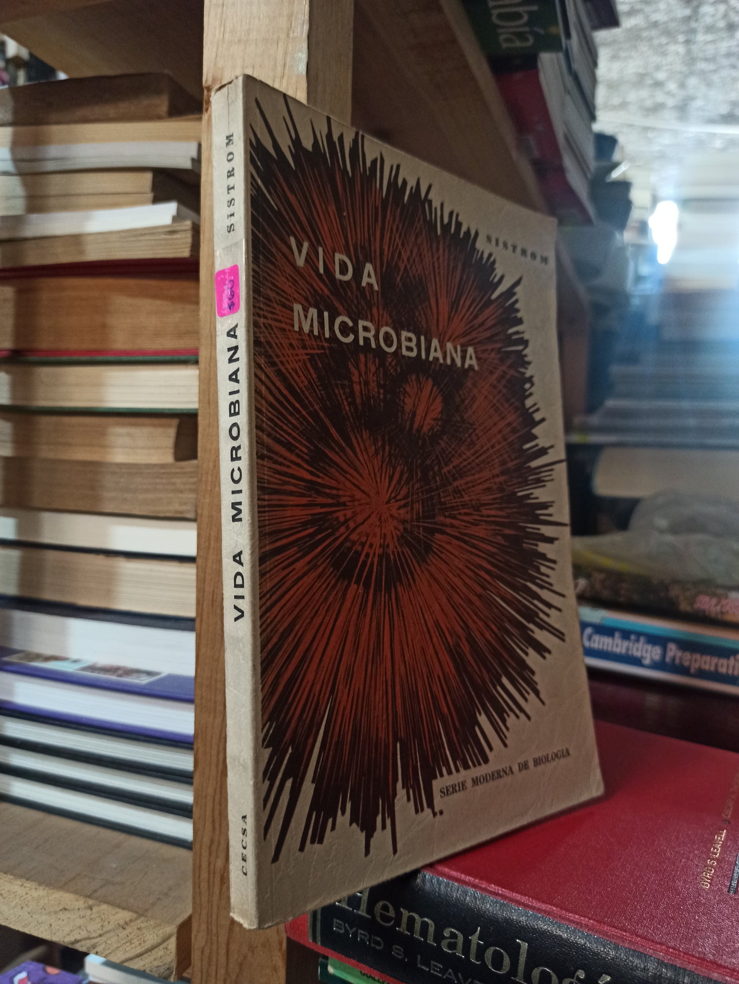 VIDA MIECROBIANA POR W. R. SISTROM USADO SALUD ALDAMA