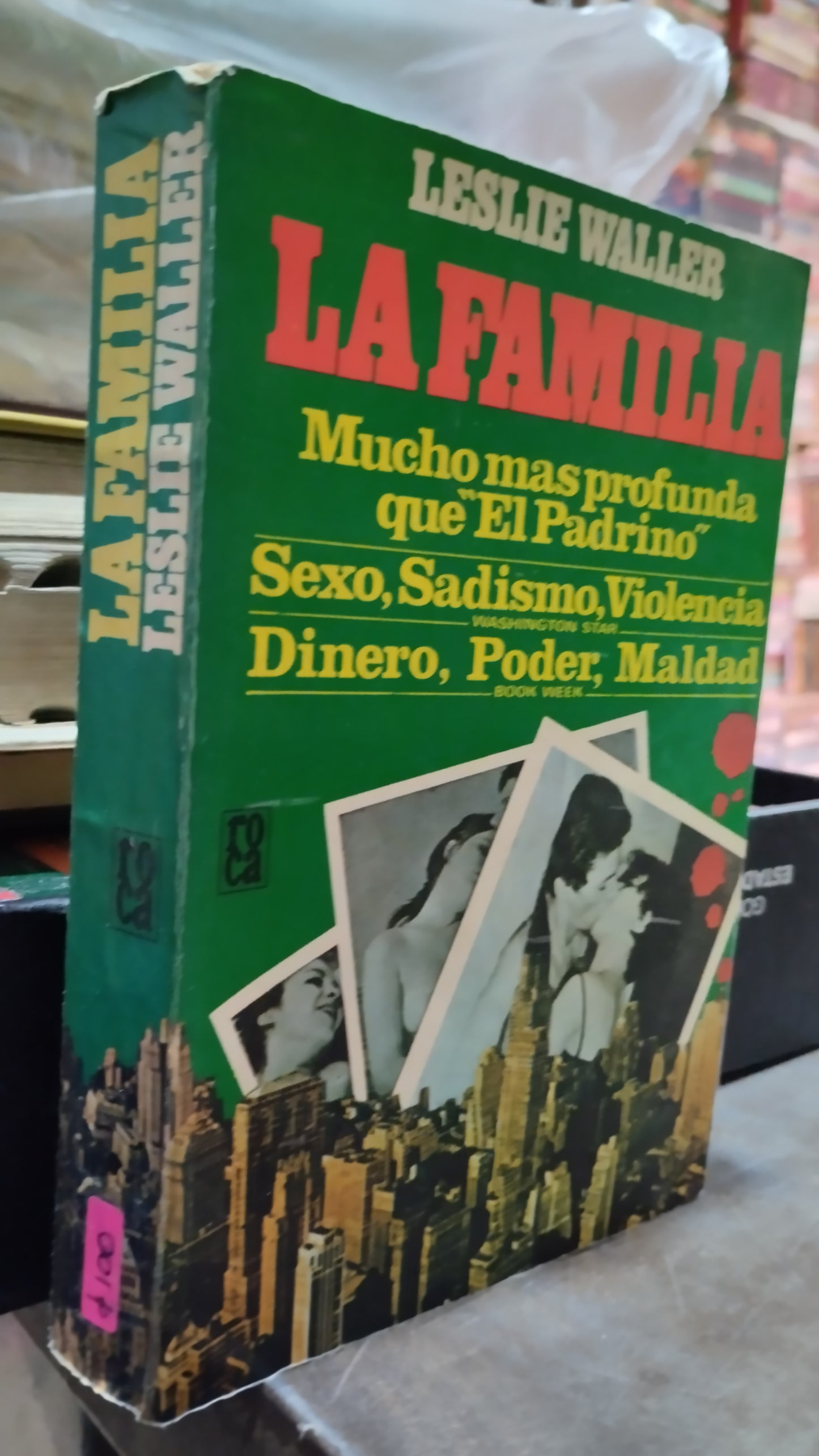 LA FAMILIA POR LESLIE WALLER LIBRO USADO POLITICA ALDAMA