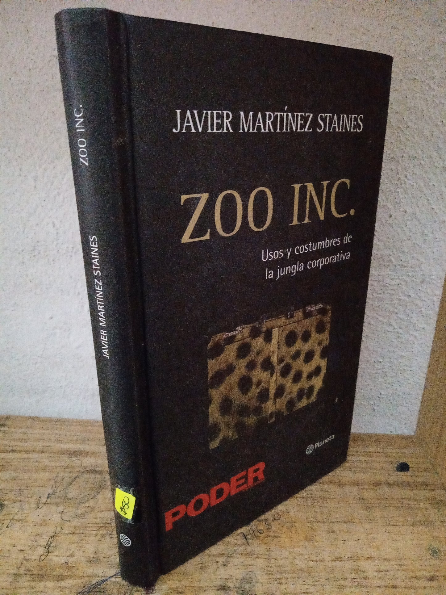 ZOO IN JAVIER MARTINEZ STAINES USADO NOVELA LITERARIO 305