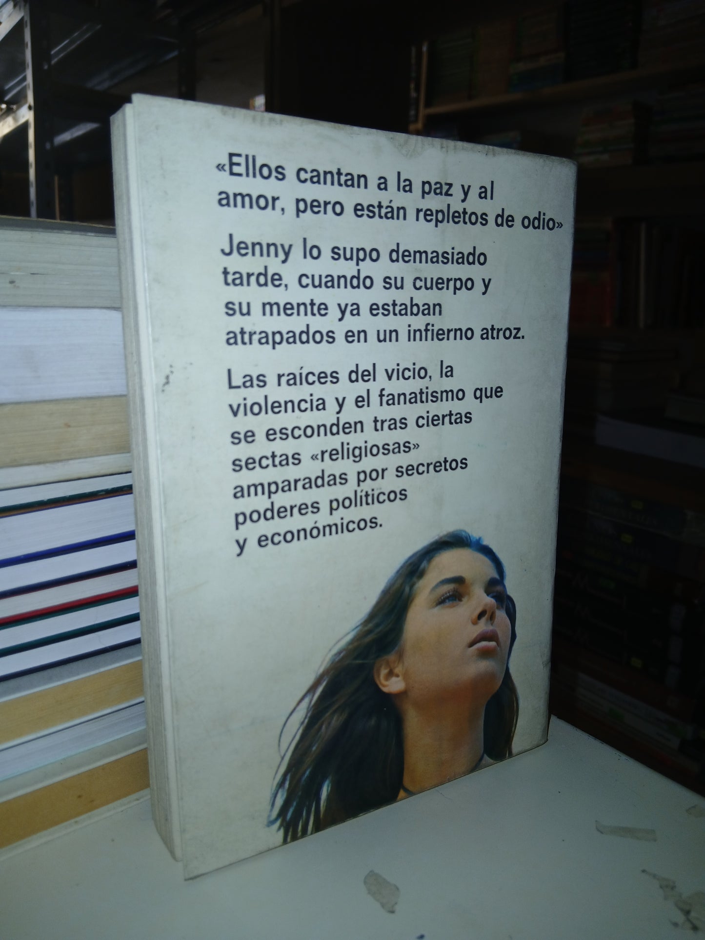 LA NOVICIA POR PAUL MAY USADO NOVELA LITERARIO 207