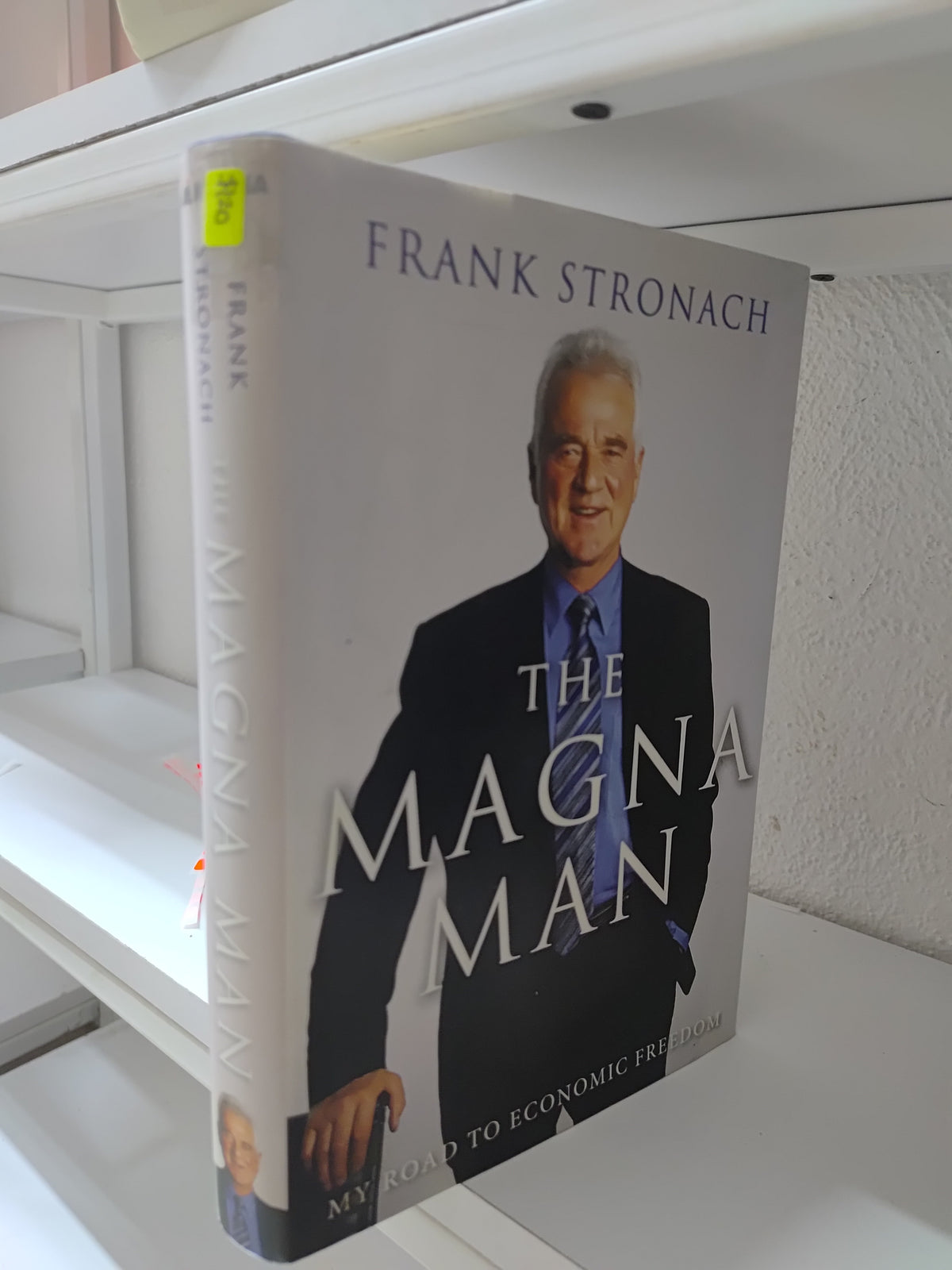 THE MAGNA MAN POR FRANK STRONACH USADO IDIOMAS JUAREZ 515