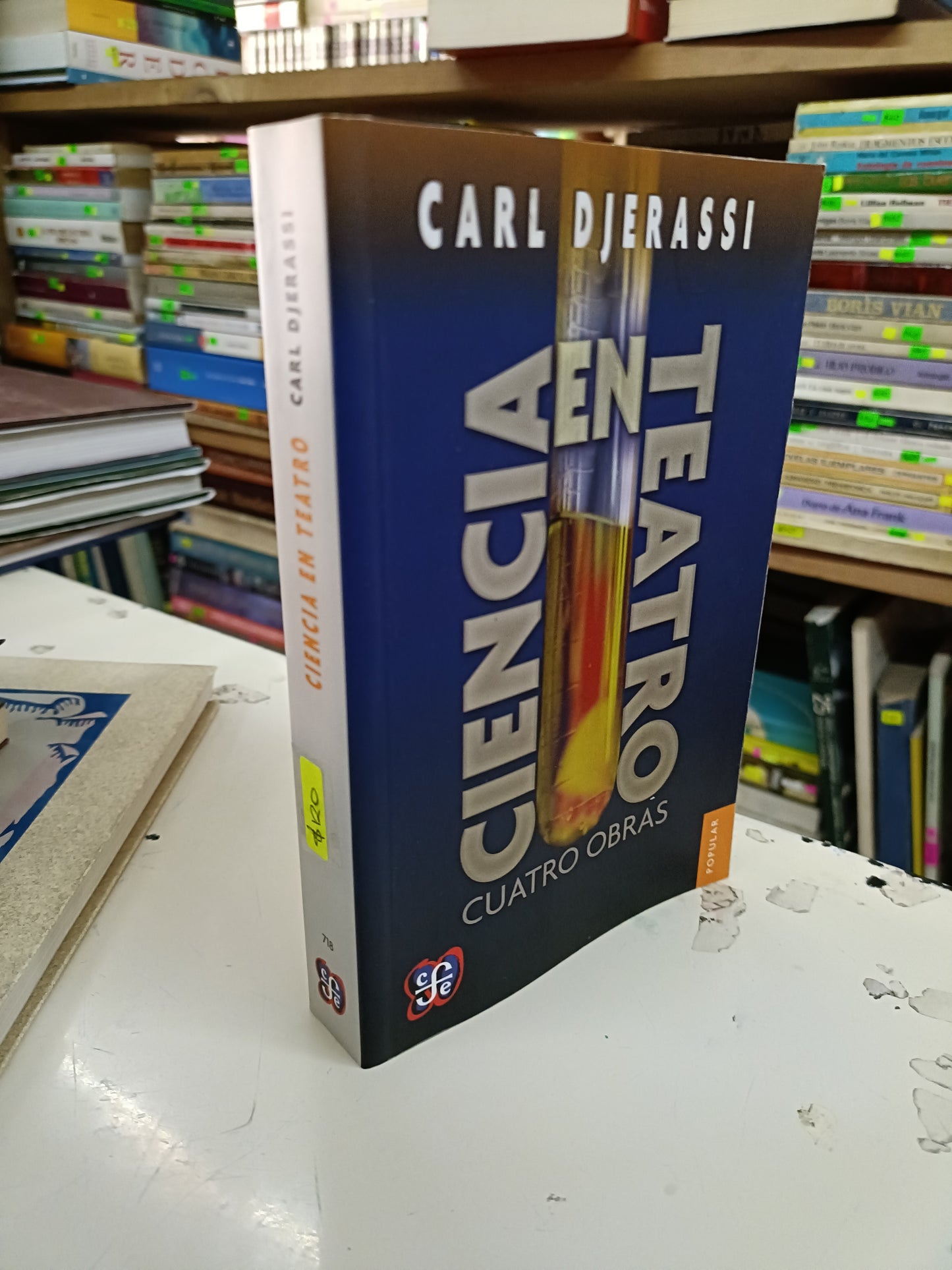 CIENCIA EN TEATRO POR CARL DJERASSI USADO NOVELA LITERARIO 207