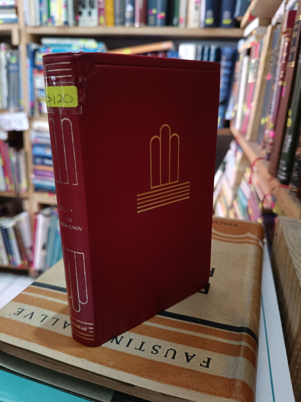 LOS ARTAMONOV GORKI USADO NOVELA LITERARIO 305