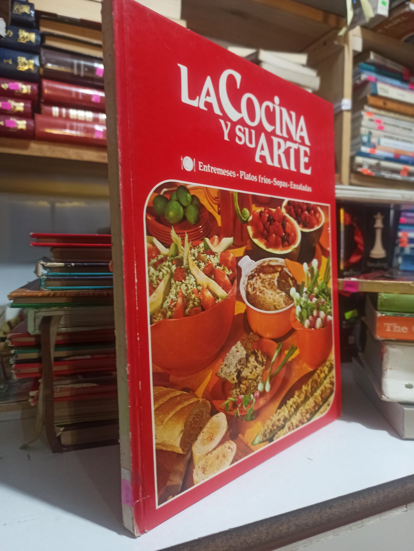 LA COCINA Y SU ARTE PLATOS FRIOS SOPAS ENSALADAS POR JESUS MANUEL MARTINEZ USADO COCINA JUÁREZ