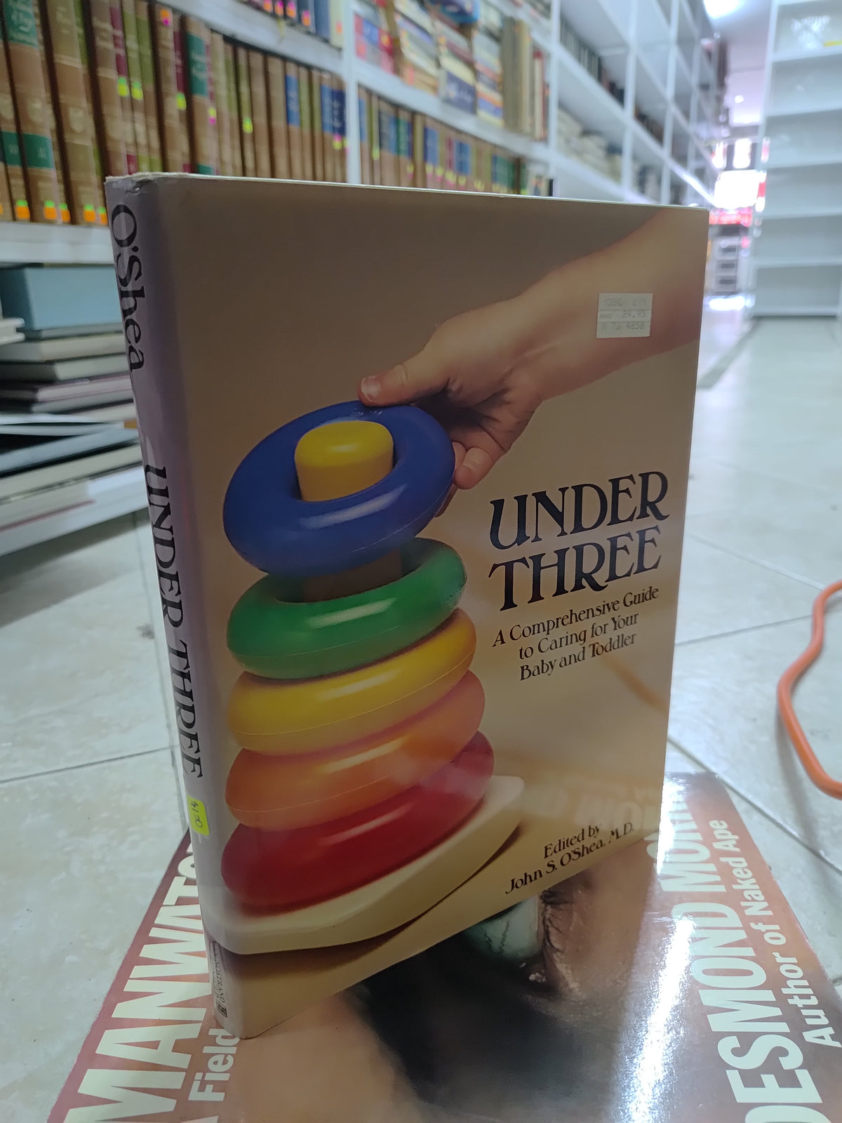 UNDER THREE POR JOHN S. OSHEA USADO PSICOLOGIA JUAREZ 515