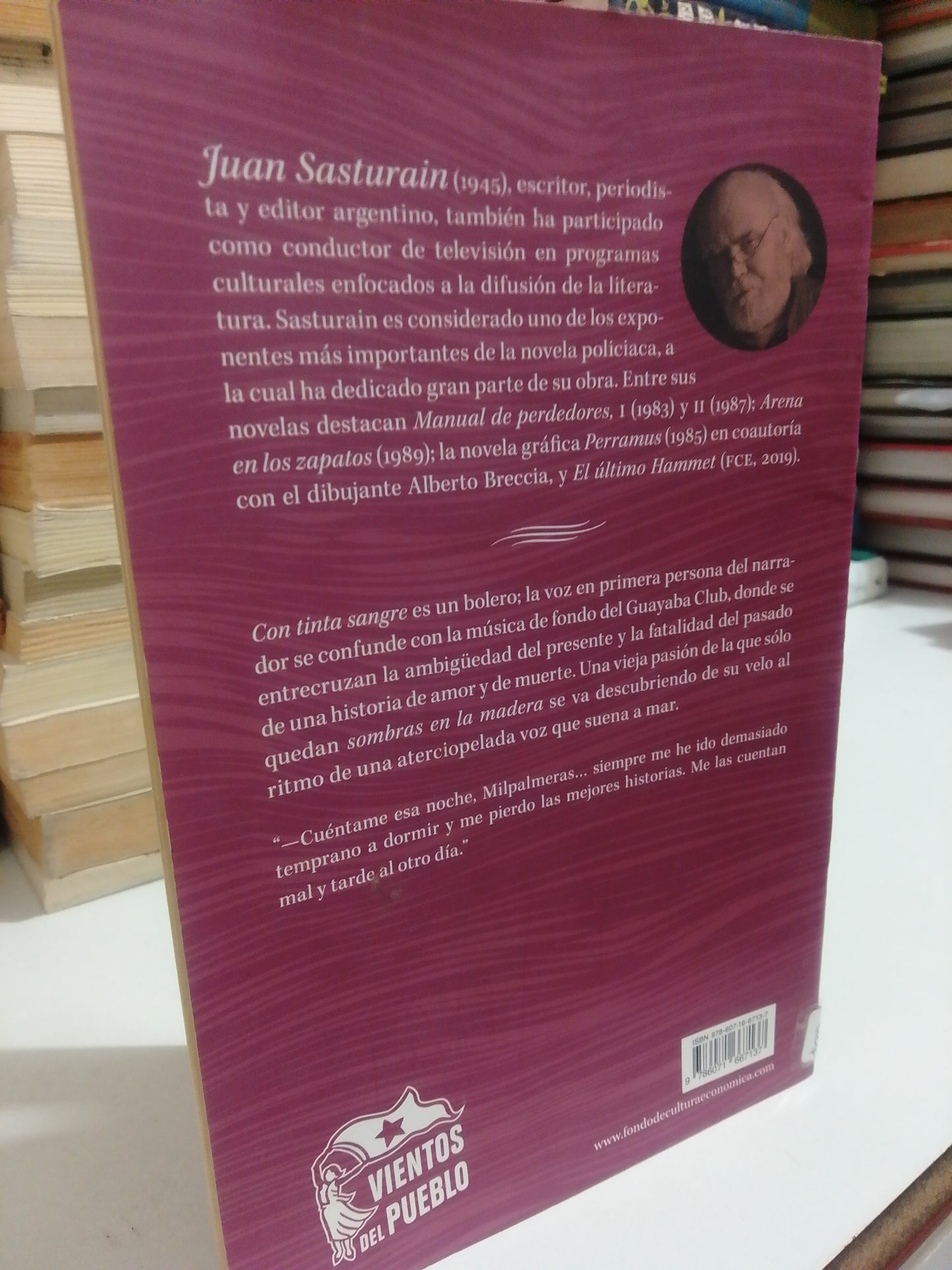 CON TINTAS SANGRE POR JUAN SASTURAIN USADO NOVELA JUÁREZ