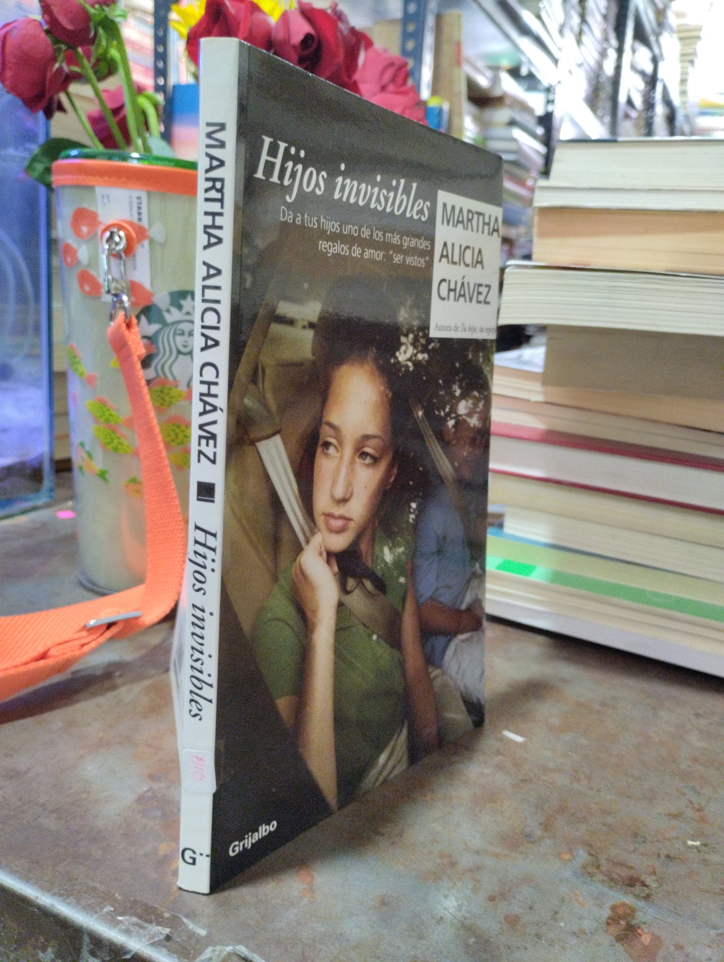 HIJOS INVISIBLES POR MARTHA ALICIA CHAVEZ USADO SUPERACION PERSONAL ALDAMA