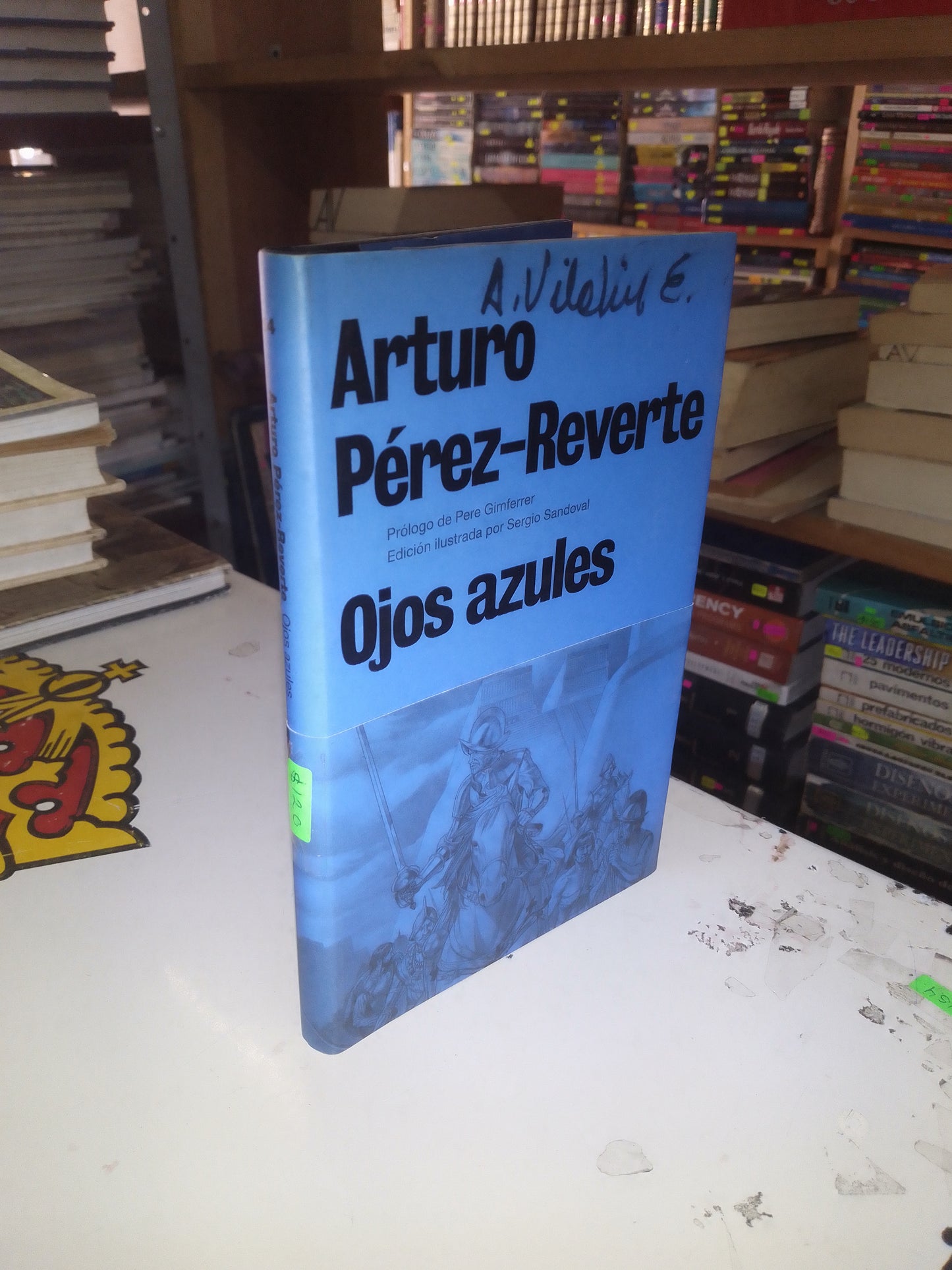OJOS AZULES POR ARTURO PÉREZ REVERTE USADO NOVELA LITERARIO 207