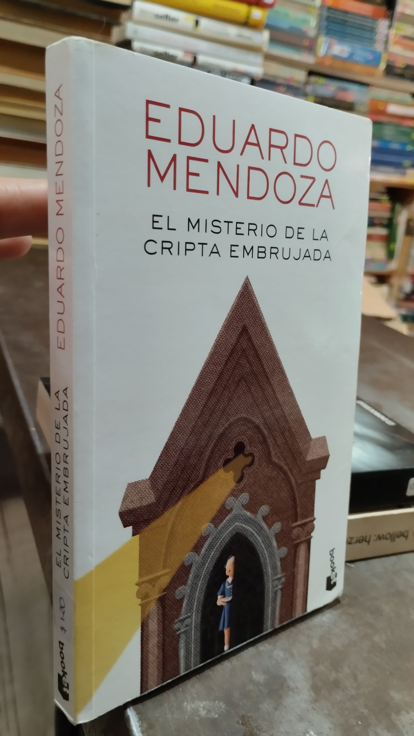 EL MISTERIO DE LA CRIPTA EMBRUJADA POR EDUARDO MENDOZA LIBRO USADO NOVELAS ALDAMA