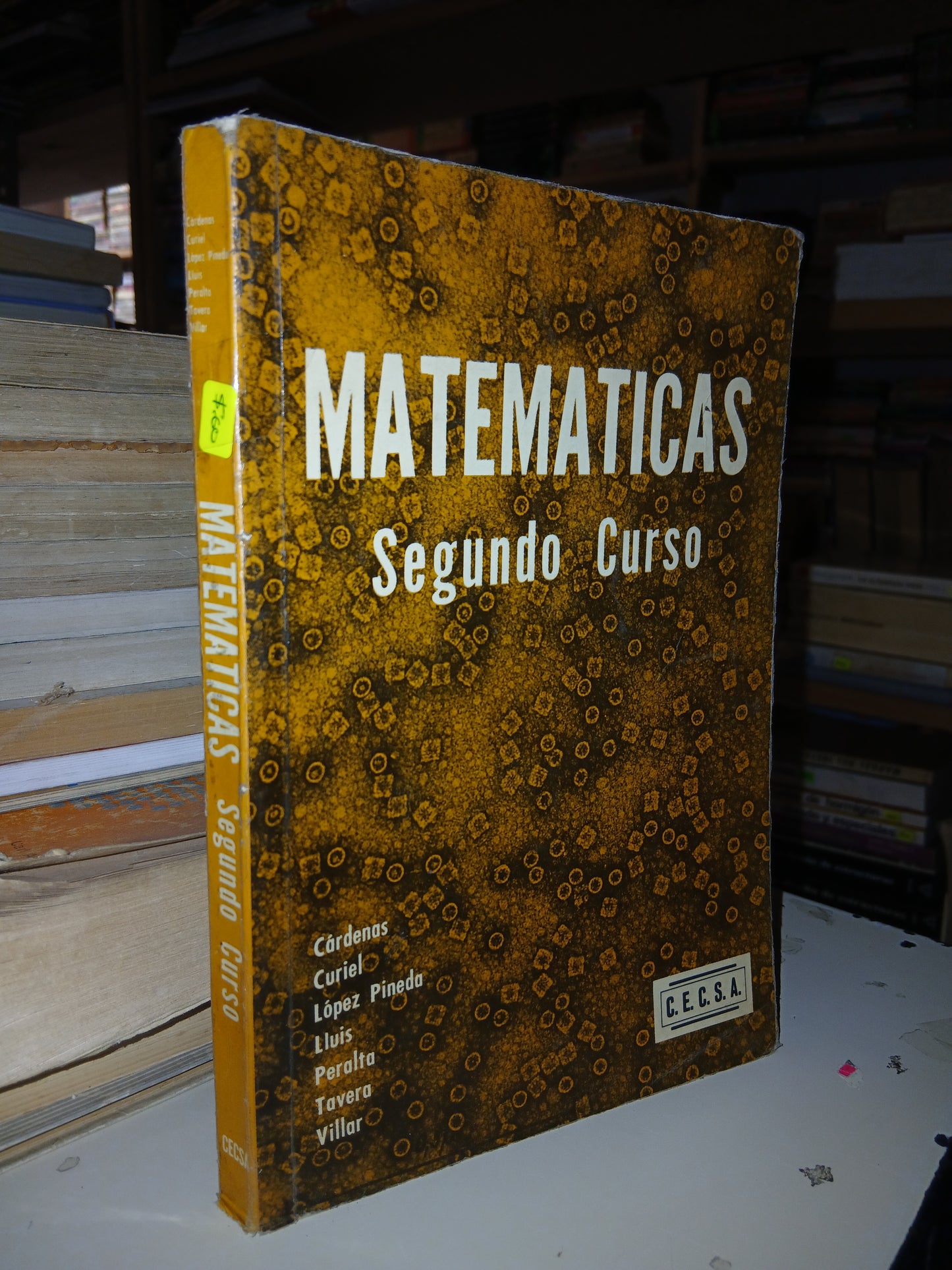 MATEMÁTICAS SEGUNDO CURSO (VARIOS AUTORES) USADO MATEMÁTICAS LITERARIO 207