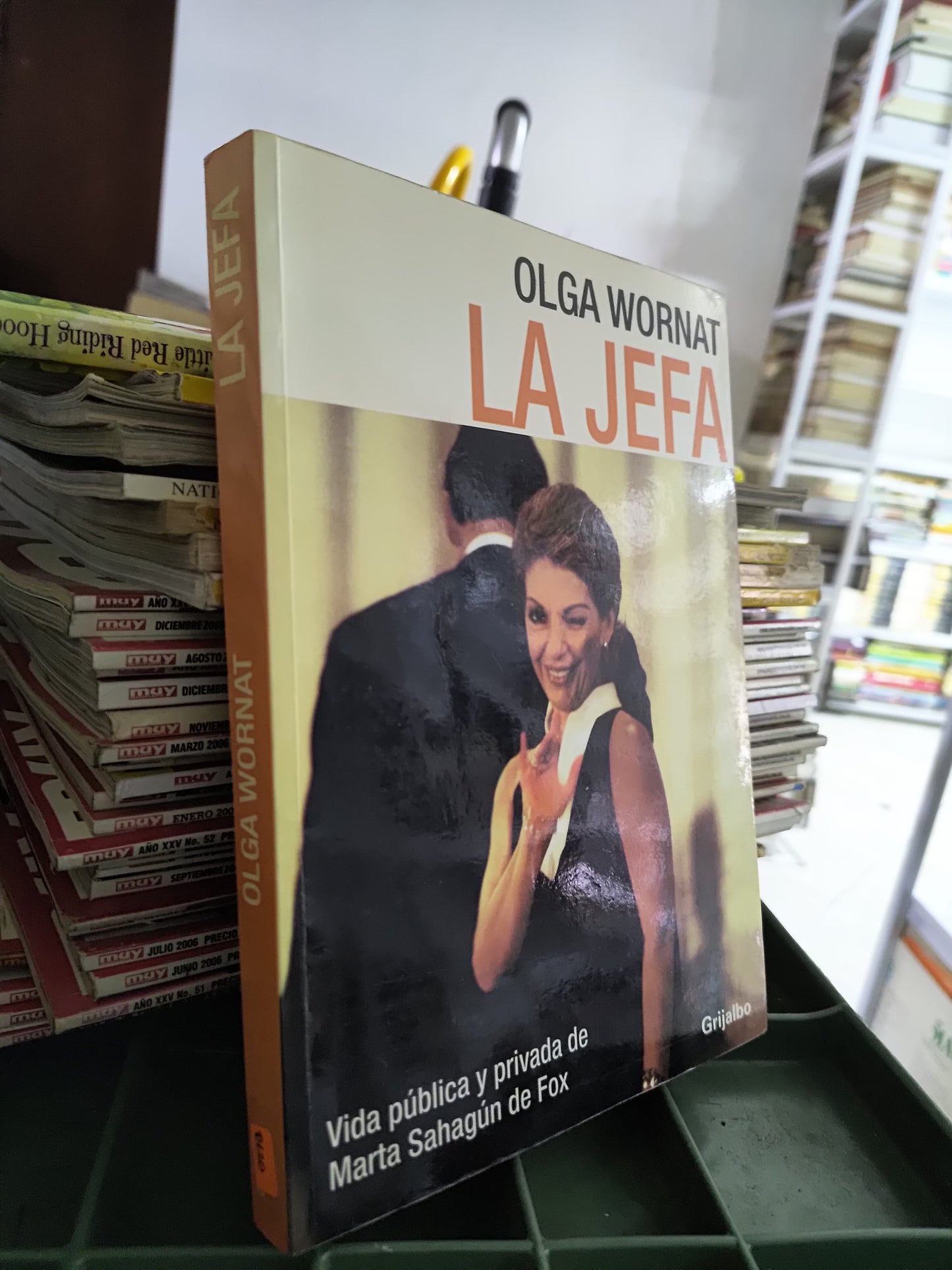 LA JEFA POR OLGA WORNAT USADO POLITICA JUAREZ 515