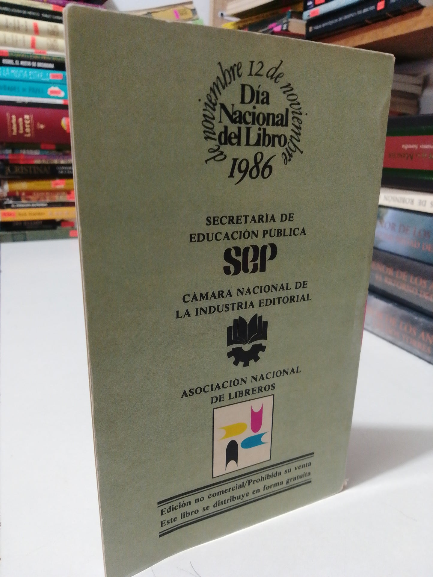 AVENTURAS Y DESAVENTURAS DEL PADRE KINO EN LA PRIMERA ALTA POR RELIPE GARRIDO USADO NOVELA JUÁREZ