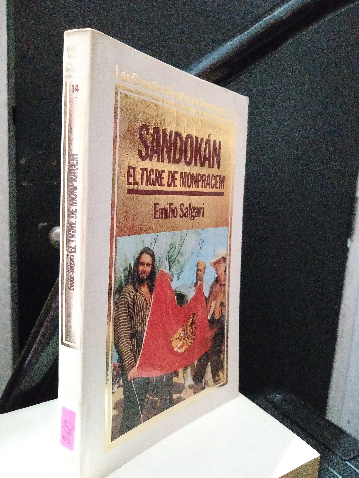 SANDOKAN EL TIGRE DE MONPRACEM EMILIO SALGARI USADO NOVELA LITERARIO 305