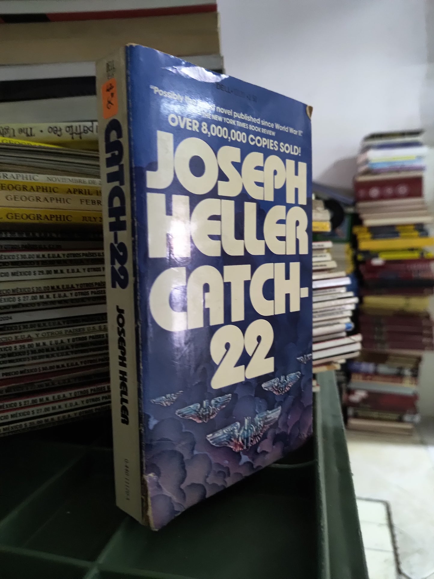CATCH 22 POR JOSEPH HELLER USADO IDIOMAS JUAREZ