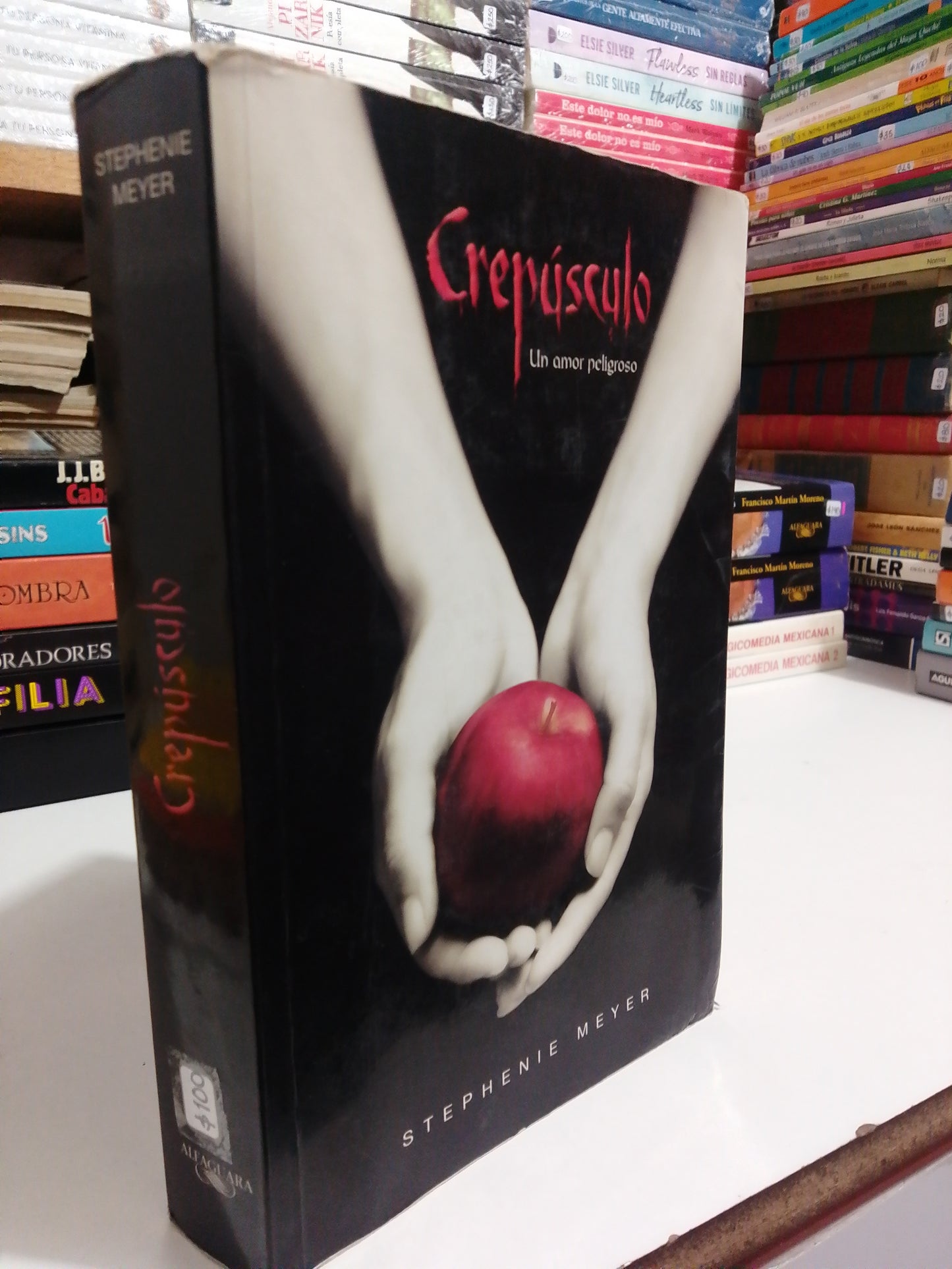 CREPUSCULO POR STEPHENIE MEYER USADO NOVELAS JUAREZ