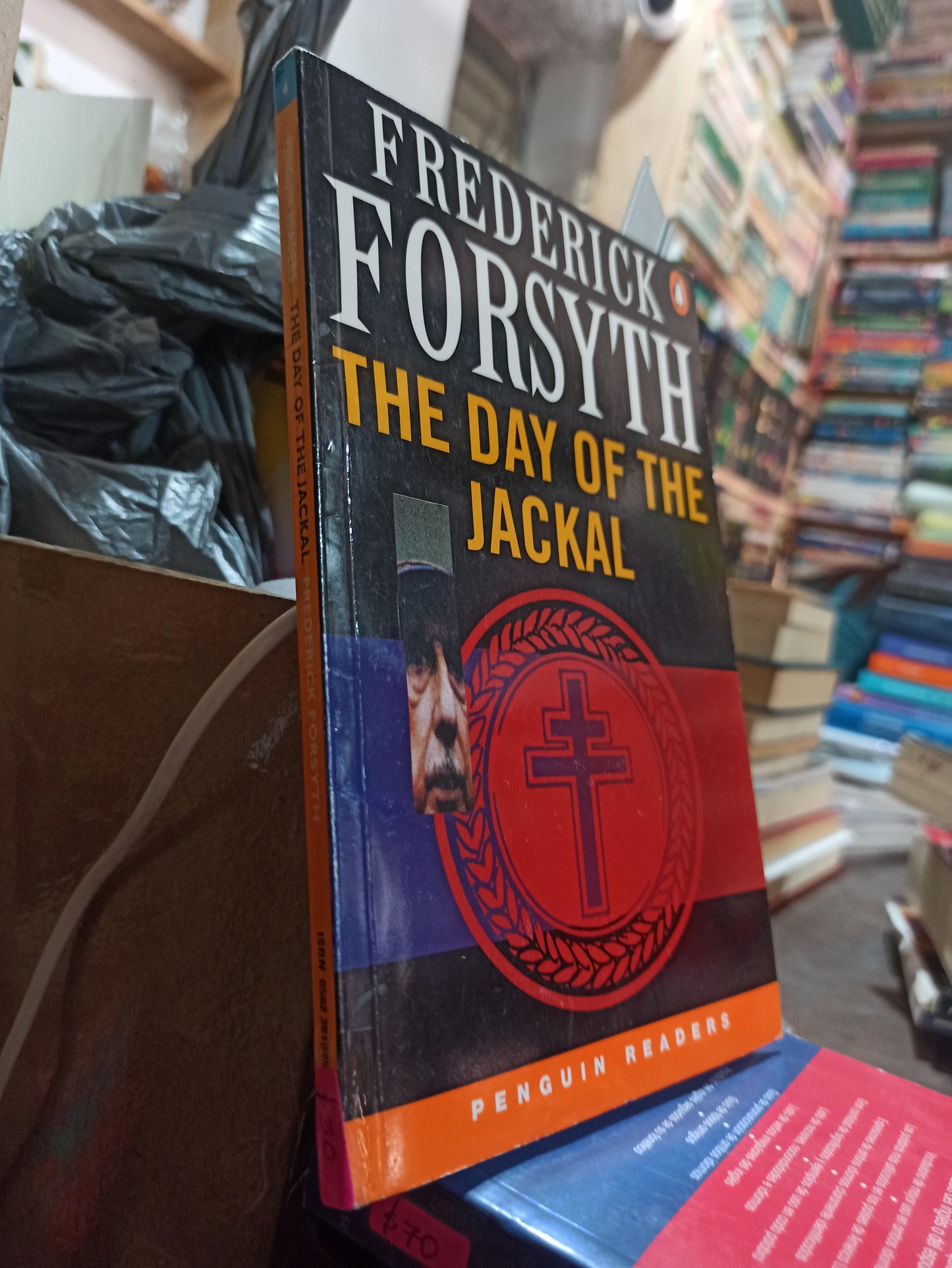 THE DAY OF THE JACKAL POR FREDERICK FORSYTH USADO IDIOMAS ALDAMA