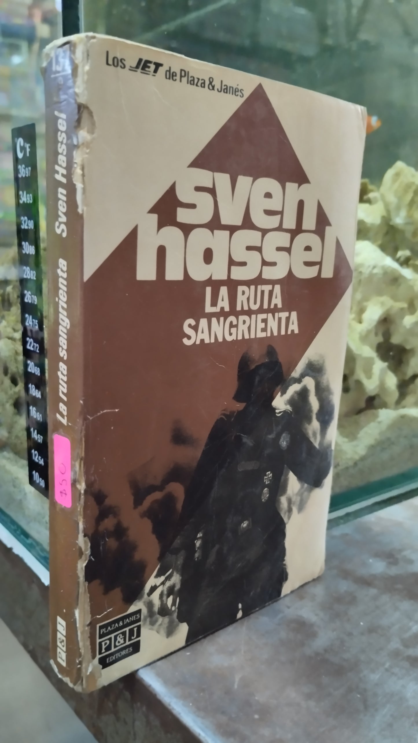 LA RUTA SANGRIENTA POR SVEN HASSEL LIBRO USADO HISTORIA ALDAMA