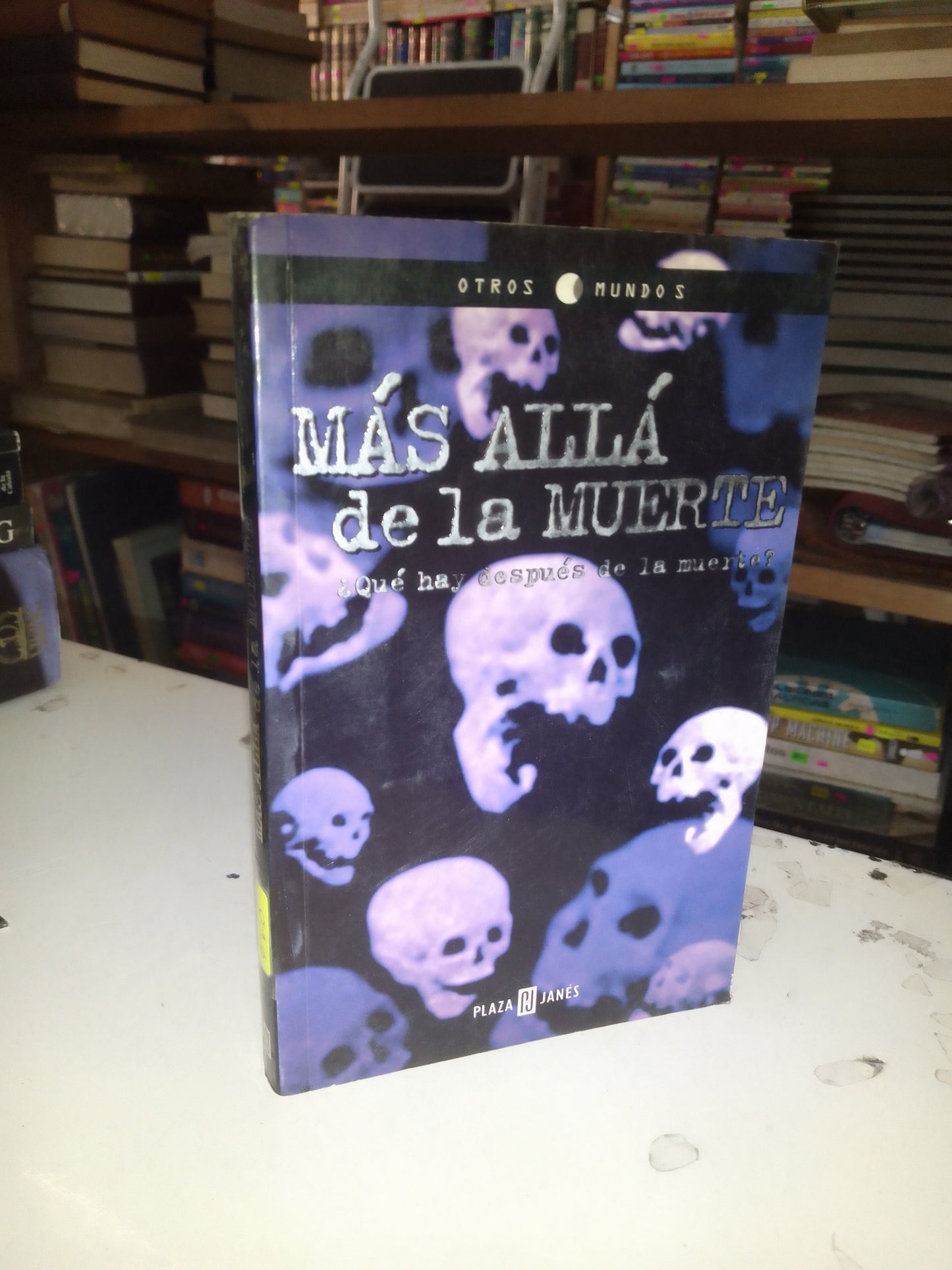 MAS ALLA DE LA MUERTE USADO NOVELA LITERARIO 207