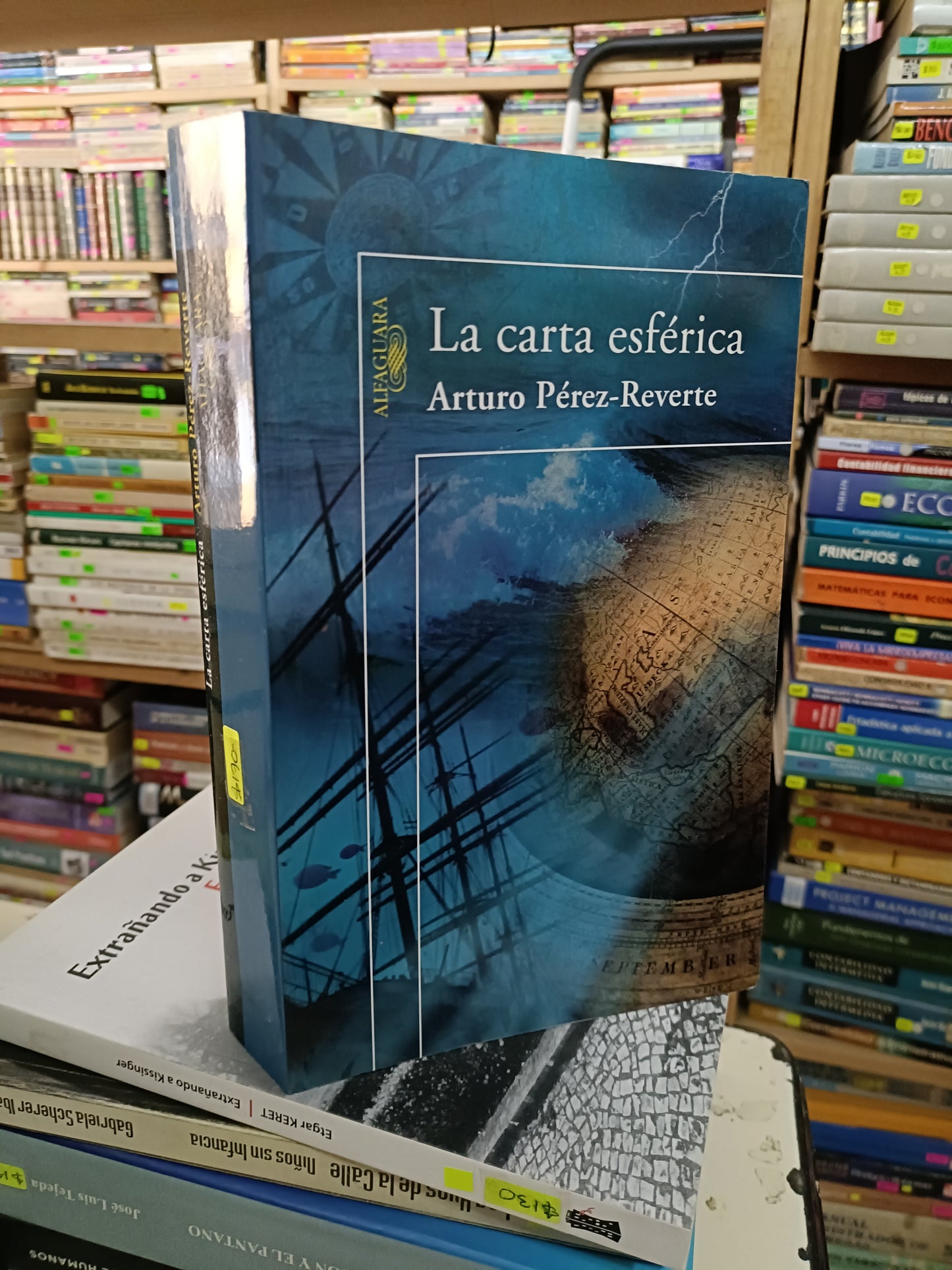 LA CARTA ESFÉRICA POR ARTURO PÉREZ REVERTE USADO NOVELA LITERARIO 207