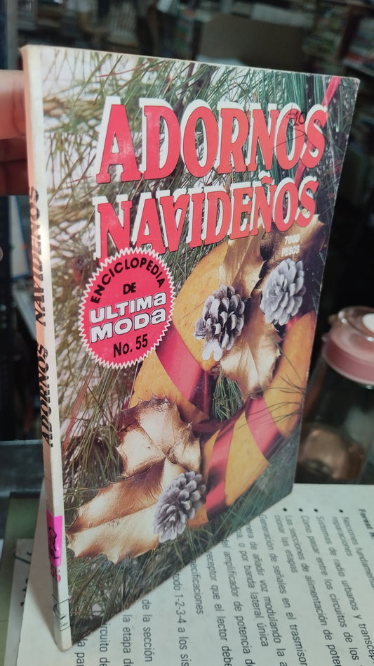 ADORNOS NAVIDEÑOS POR EDITORIAL GRUPO NOVEDADES LIBRO USADO OFICIOS ALDAMA