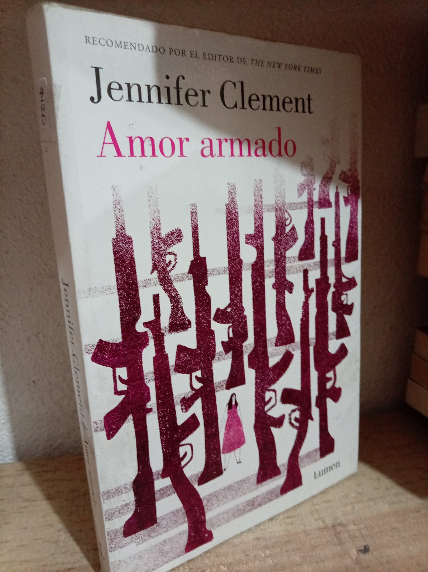AMOR ARMADO POR JENNIFER CLEMENT USADO NOVELA LITERARIO 305