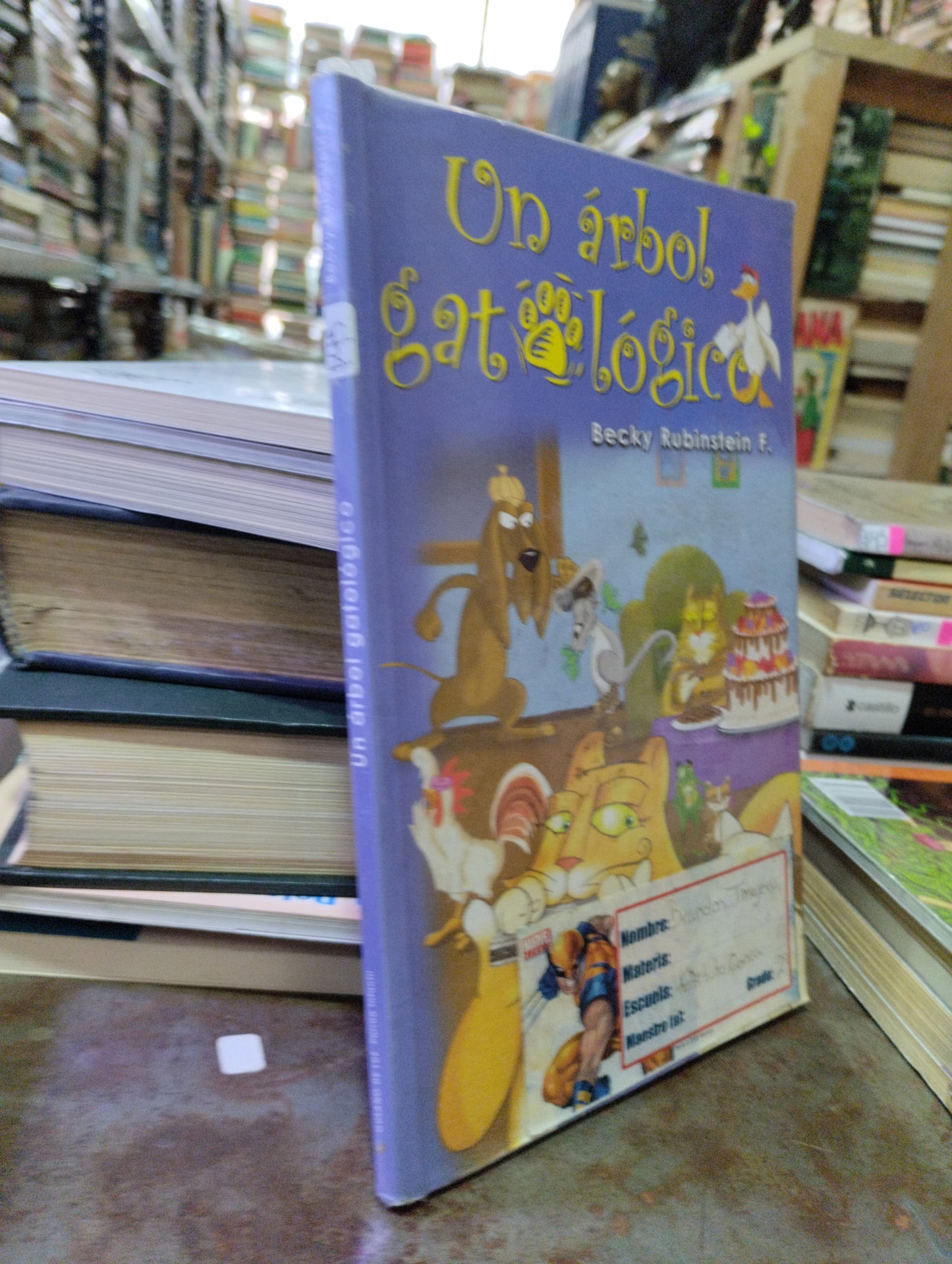 UN ARBOL GATOLOGICO POR JACKY RUBINSTEIN USADO INFANTIL ALDAMA