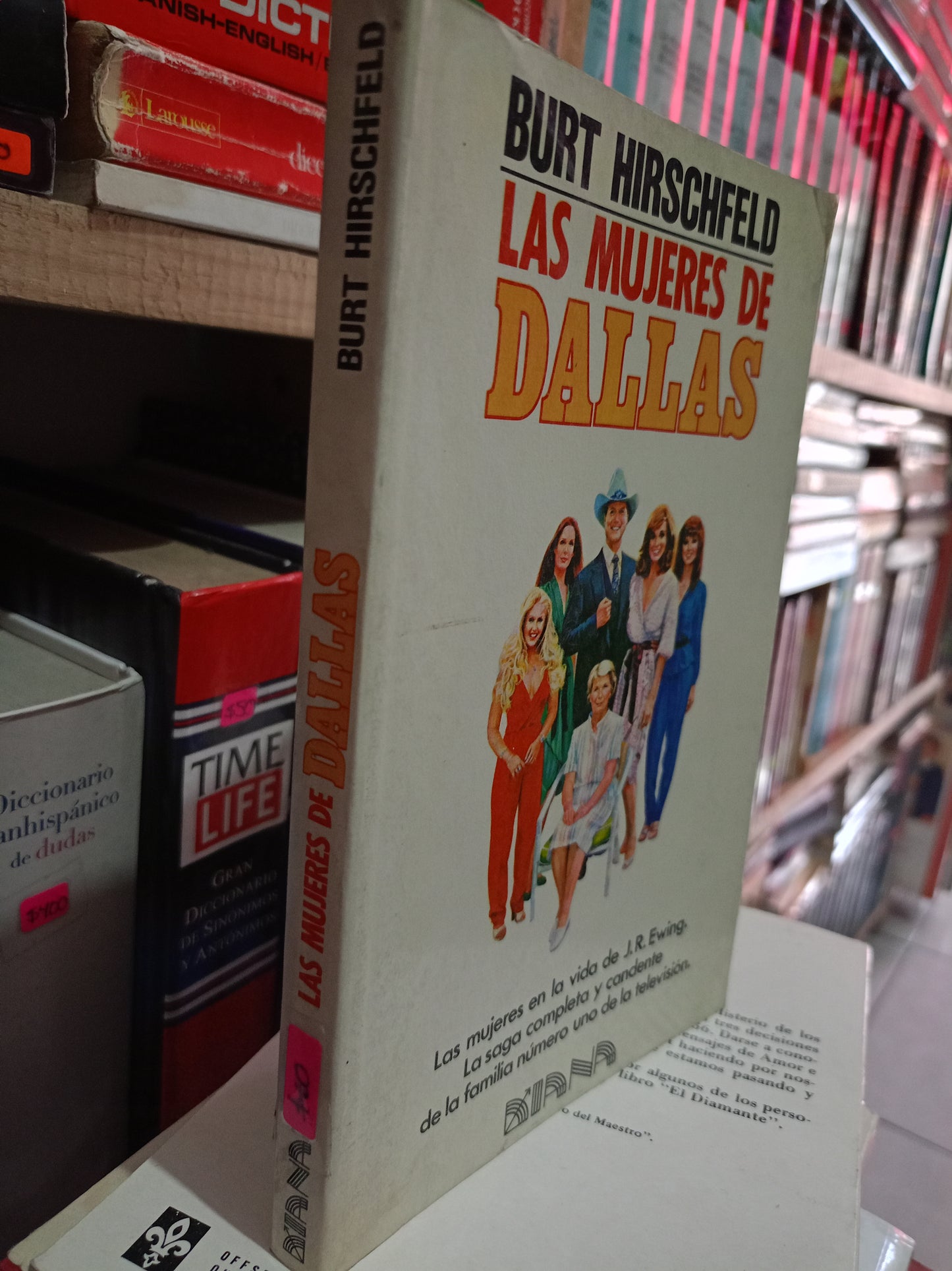 LAS MUJERES DE DALLAS POR BURT HIRSCHFELD USADO NOVELA LITERARIO 305