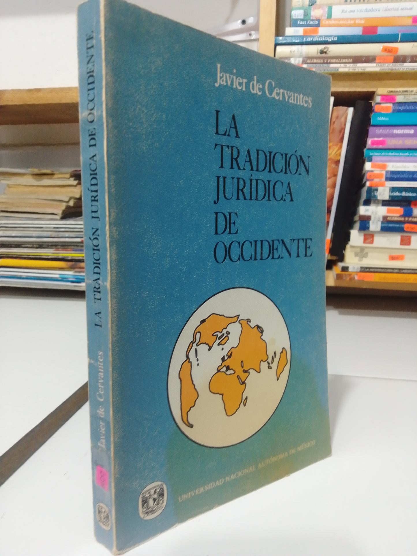 LA TRADICION JURIDICA DE OCCIDENTE POR JAVIER DE CERVANTES USADO DERECHO JUAREZ