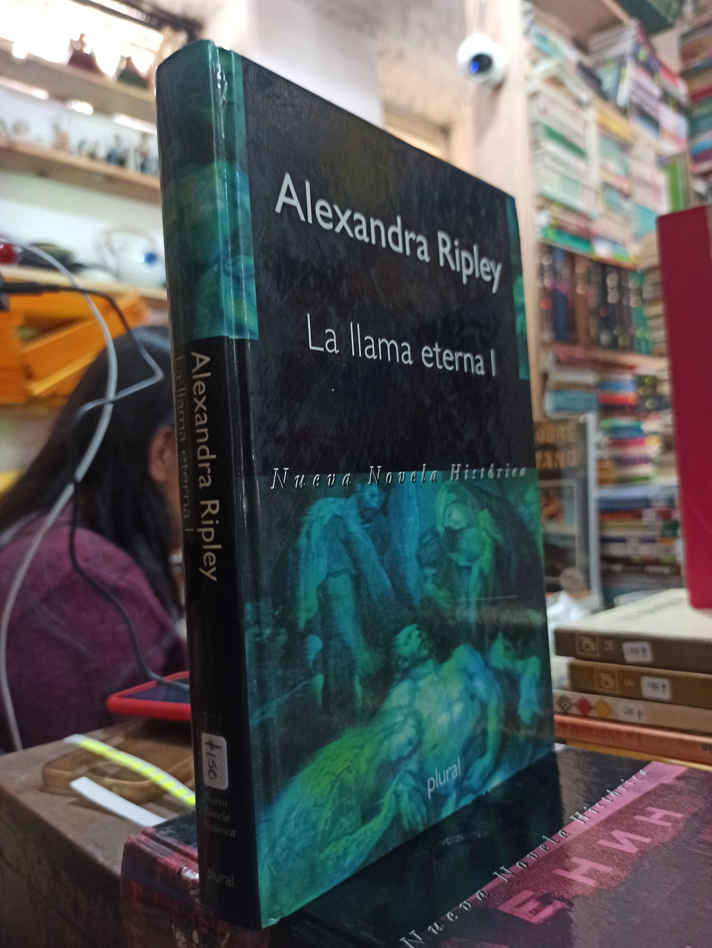 LA LLAMA ETERNA 1 POR ALEXANDRA RIPLEY USADO NOVELAS ALDAMA