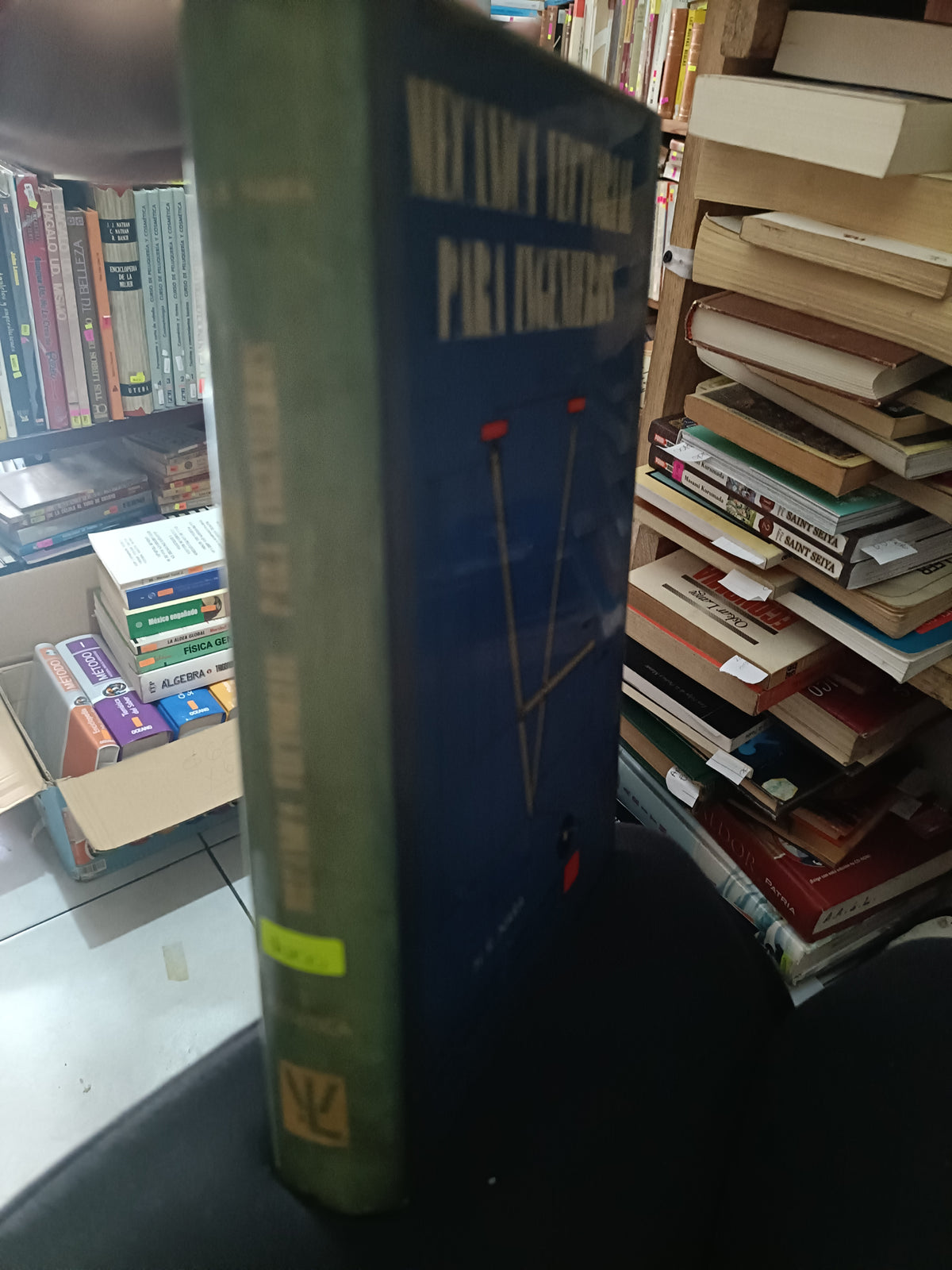 MECANICA VECTORIAL PARA INGENIEROS POR H R NARA USADO MATEMATICAS LITERARIO 305