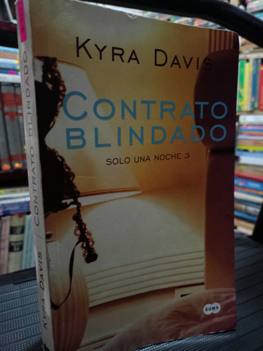 CONTRATO BLINDADO POR KYRA DAVIS USADO NOVELA LITERARIO 305