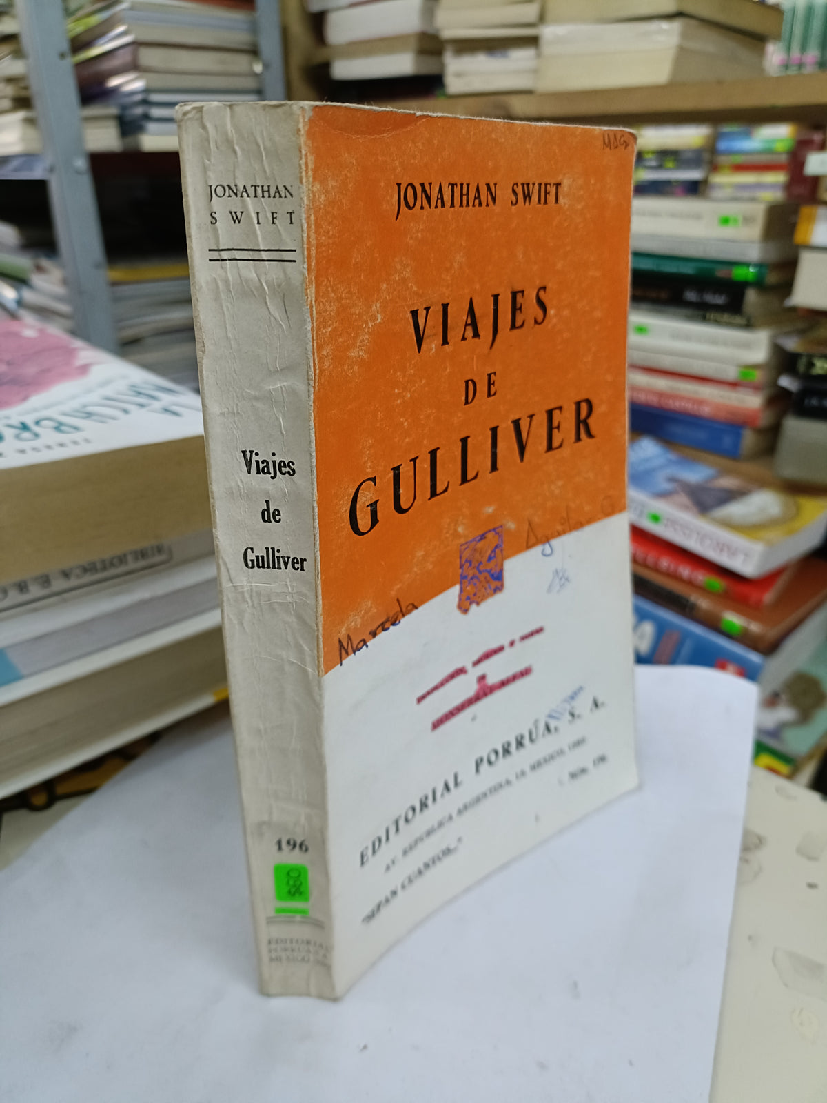 VIAJES DE GULLIVER POR JONATHAN SWIFT USADO NOVELA LITERARIO 207