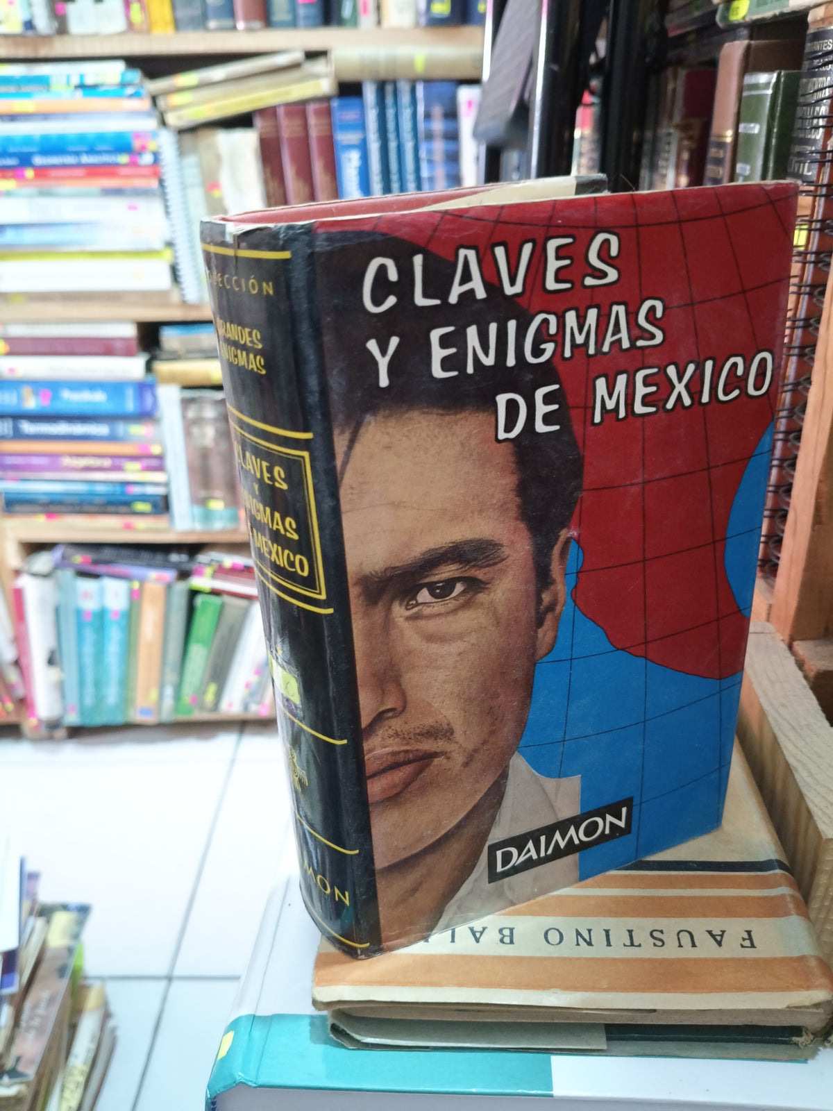 CLAVES Y ENIGMAS DE MEXICO USADO HISTORIA LITERARIO 305