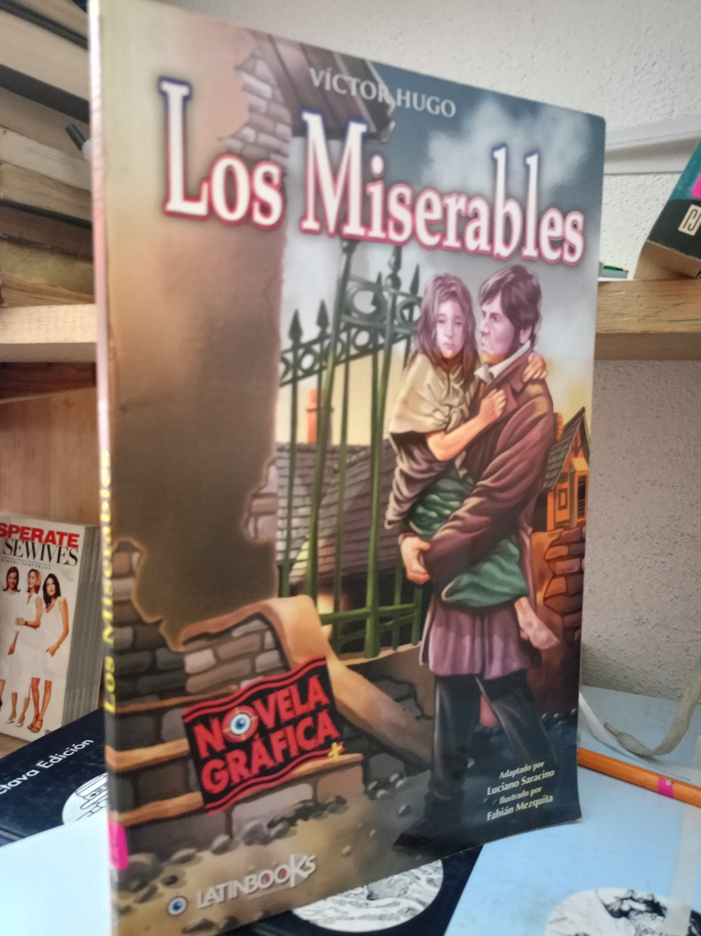LOS MISERABLES POR VICTOR HUGO USADO INFANTIL LITERARIO 305