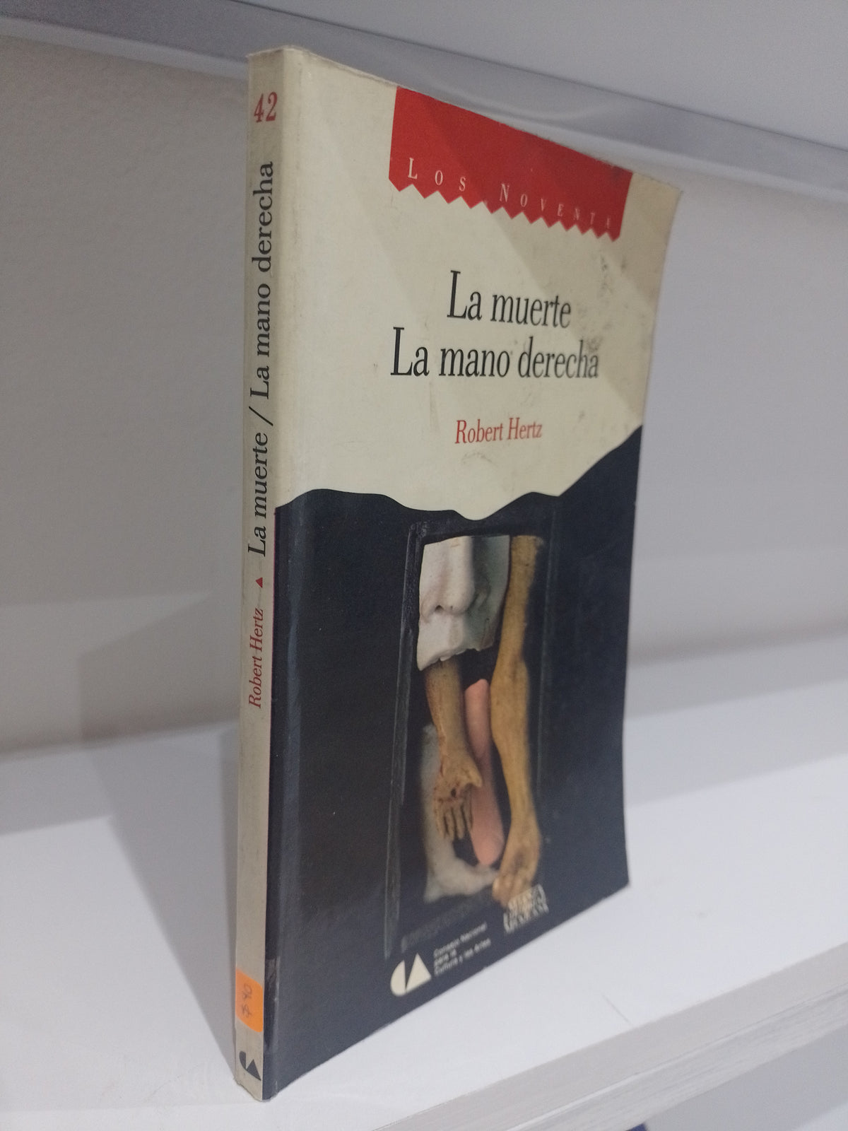 LA MUERTE LA MANO DERECHA POR ROBERT HERTZA USADO NOVELA JUAREZ 515