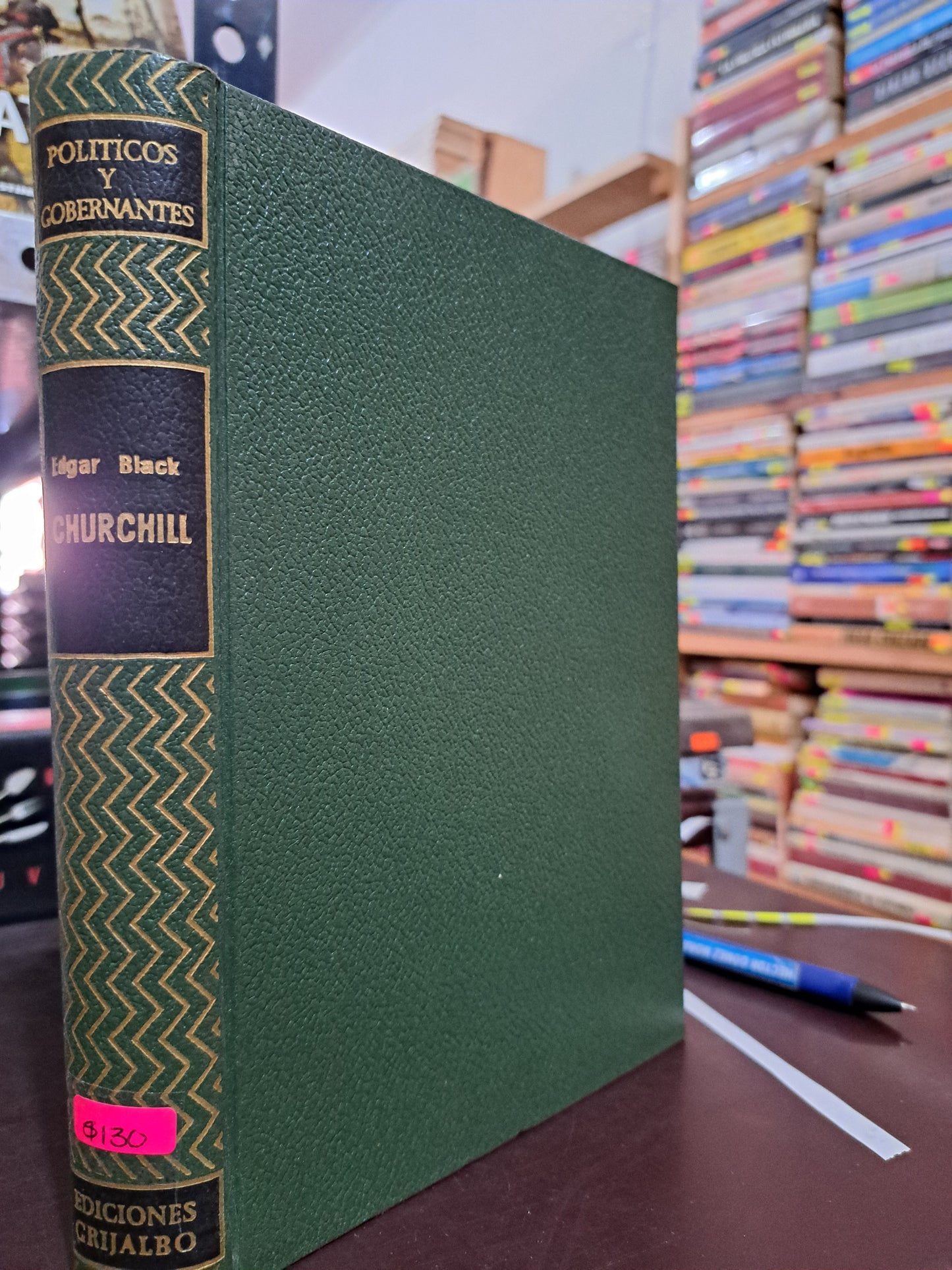 POLÍTICOS Y GOBERNANTES CHURCHILL EDGAR BLACK USADO HISTORIA LITERARIO 305