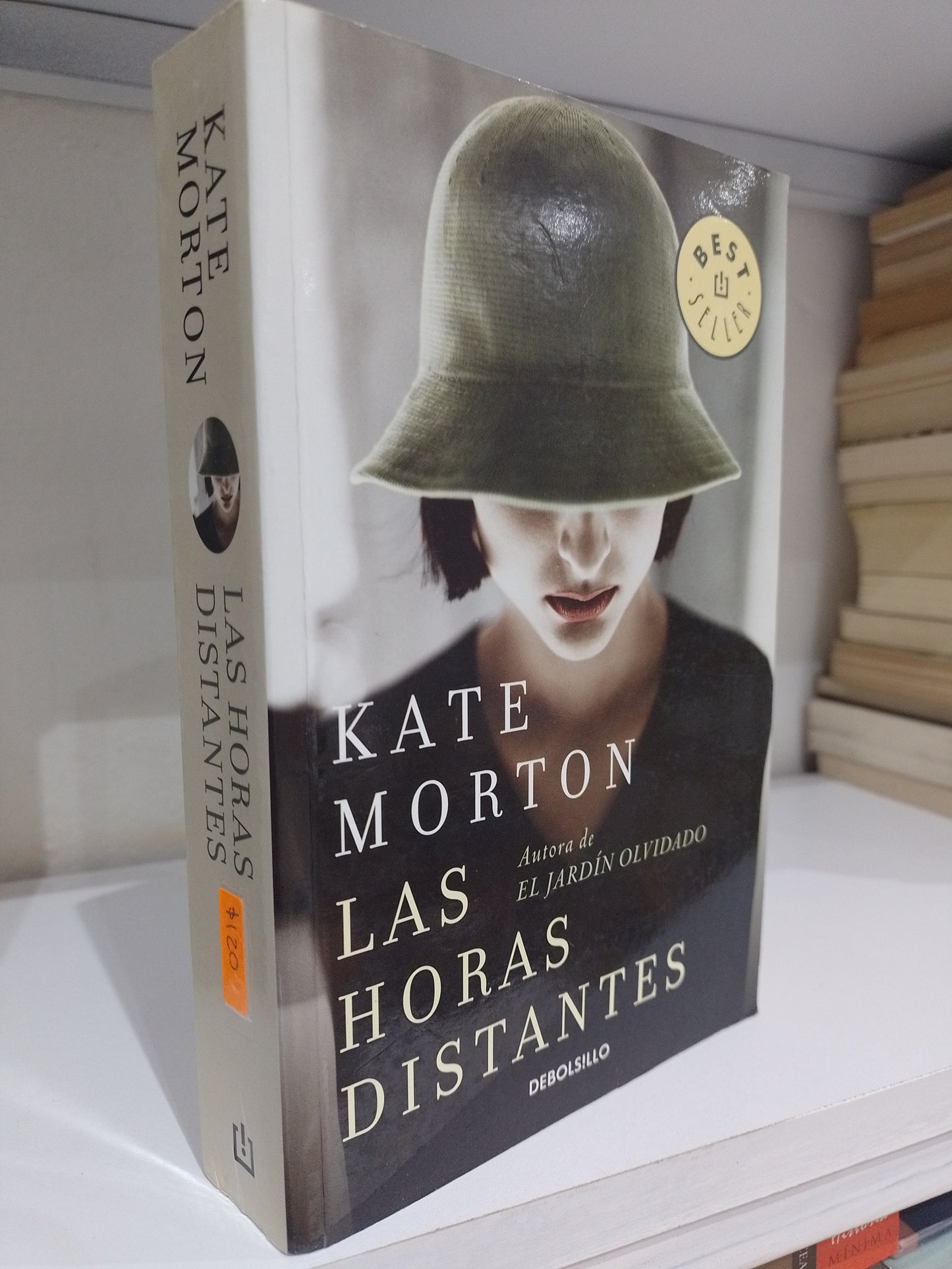 LAS HORAS DISTANTES POR KATE MORTON USADO NOVELA JUAREZ 515