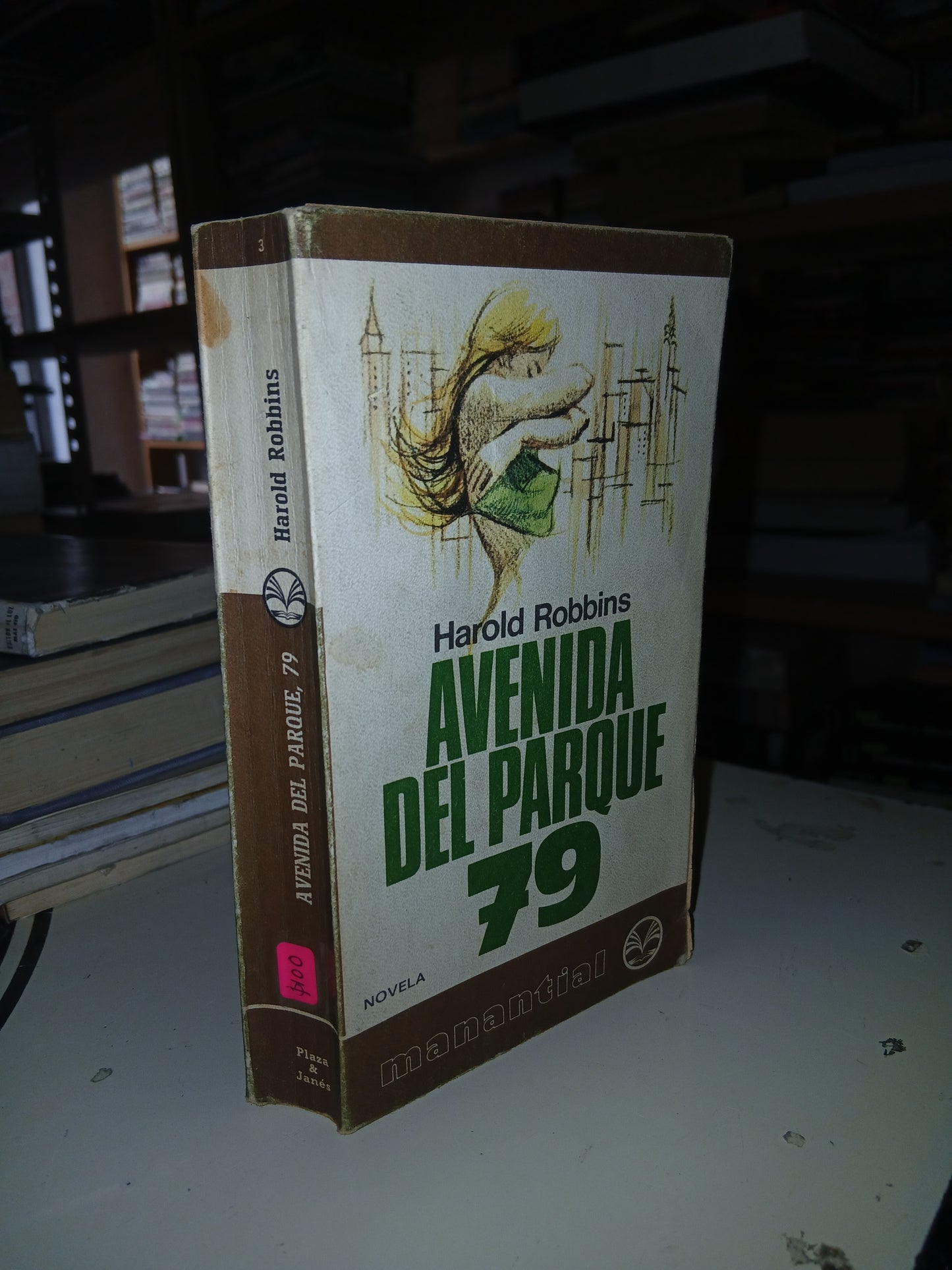 AVENIDA DEL PARQUE 79 POR HAROLD ROBBINS USADO NOVELA LITERARIO 207