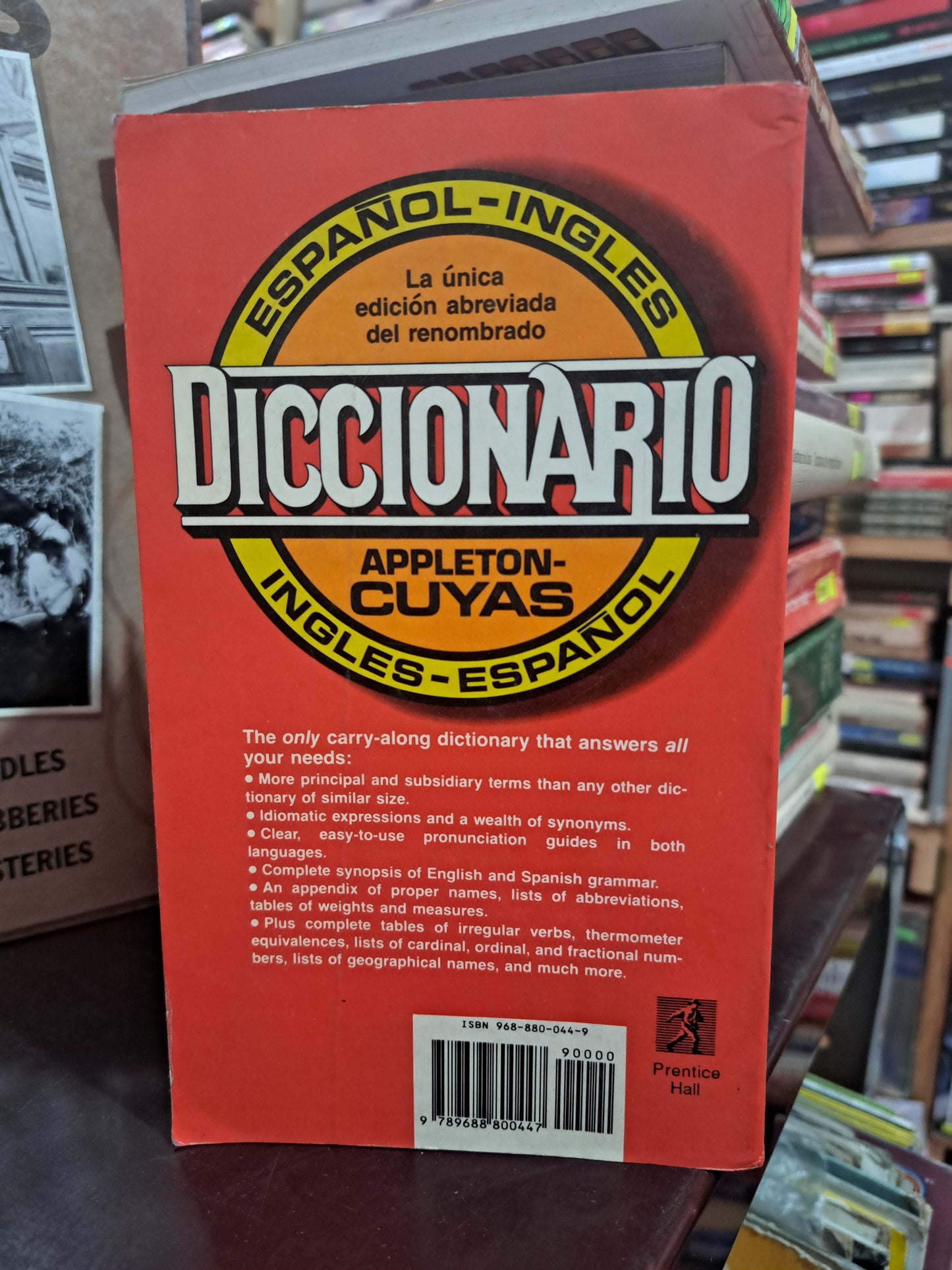 DICTIONARY SPANISH-ENGLISH/ENGLISH-SPANISH USADO NOVELA LITERARIO 305