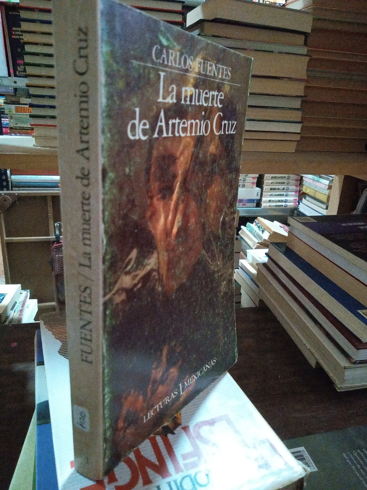 LA MUERTE DE ARTEMIO CRUZ POR CARLOS FUENTES USADO NOVELAS ALDAMA