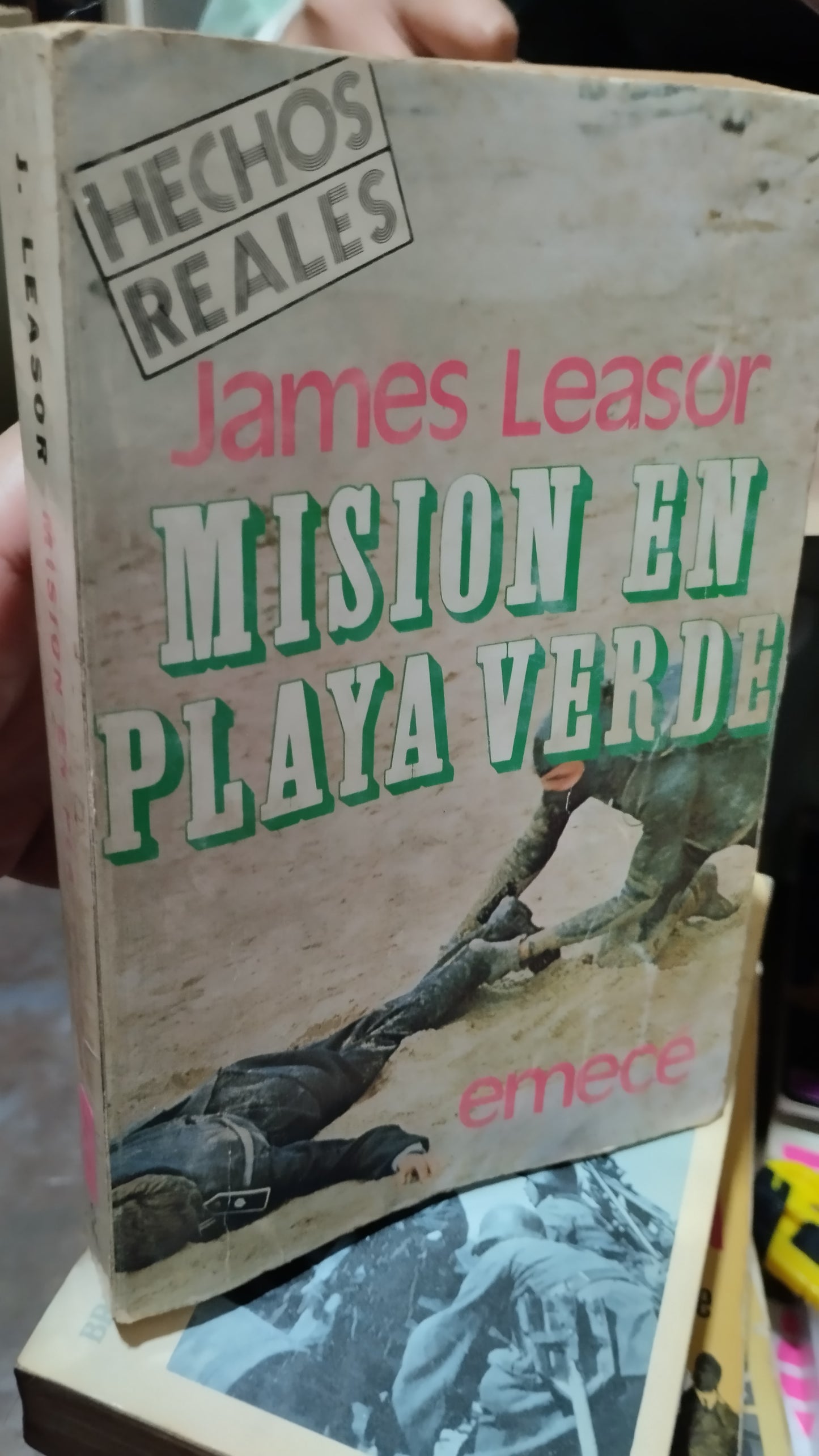 MISION EN PLAYA VERDE POR JAMES LEASOR LIBRO USADO HISTORIA ALDAMA
