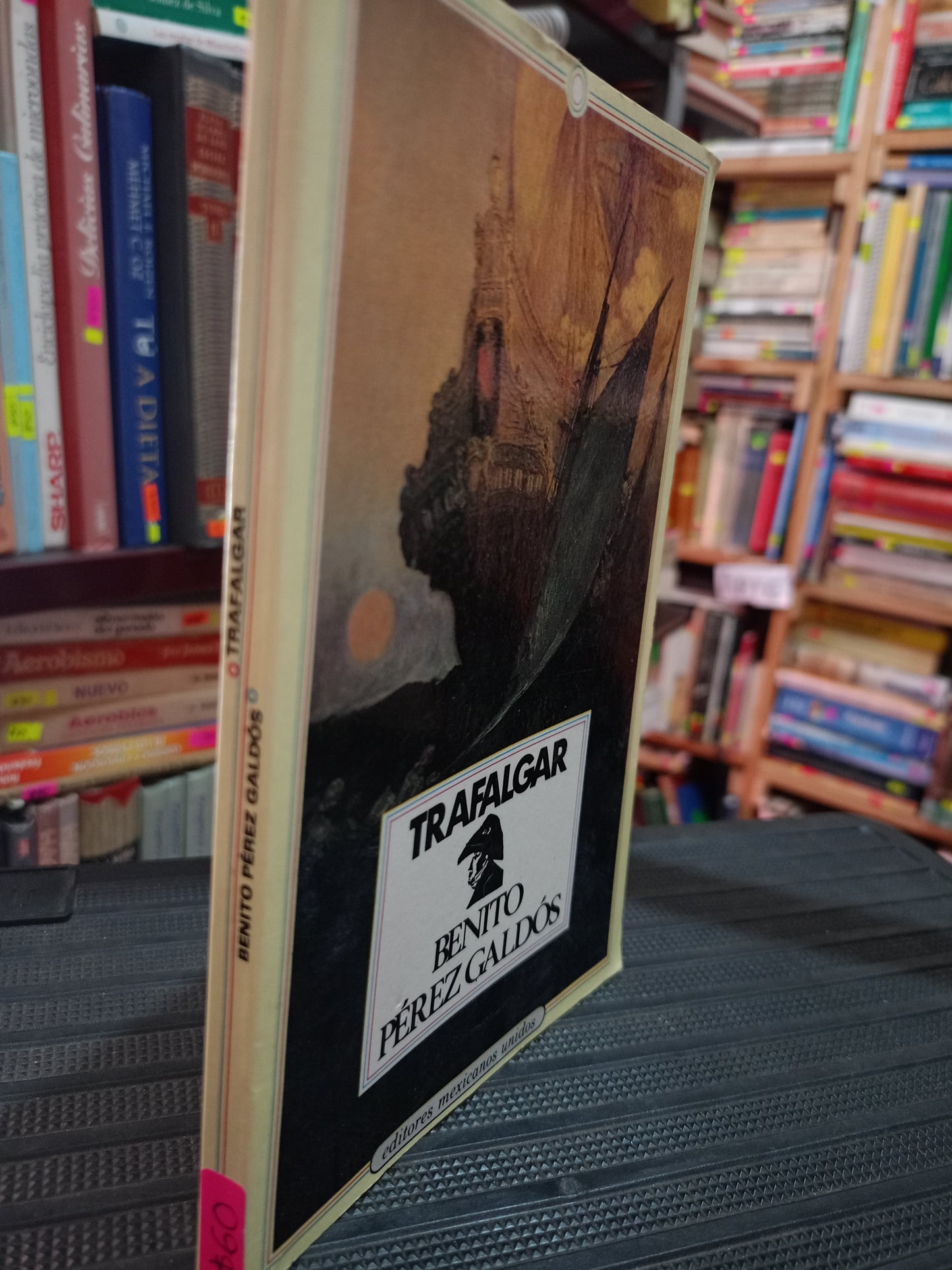 TRAFALGAR BENITO PEREZ GALDOS USADO NOVELA LITERARIO 305