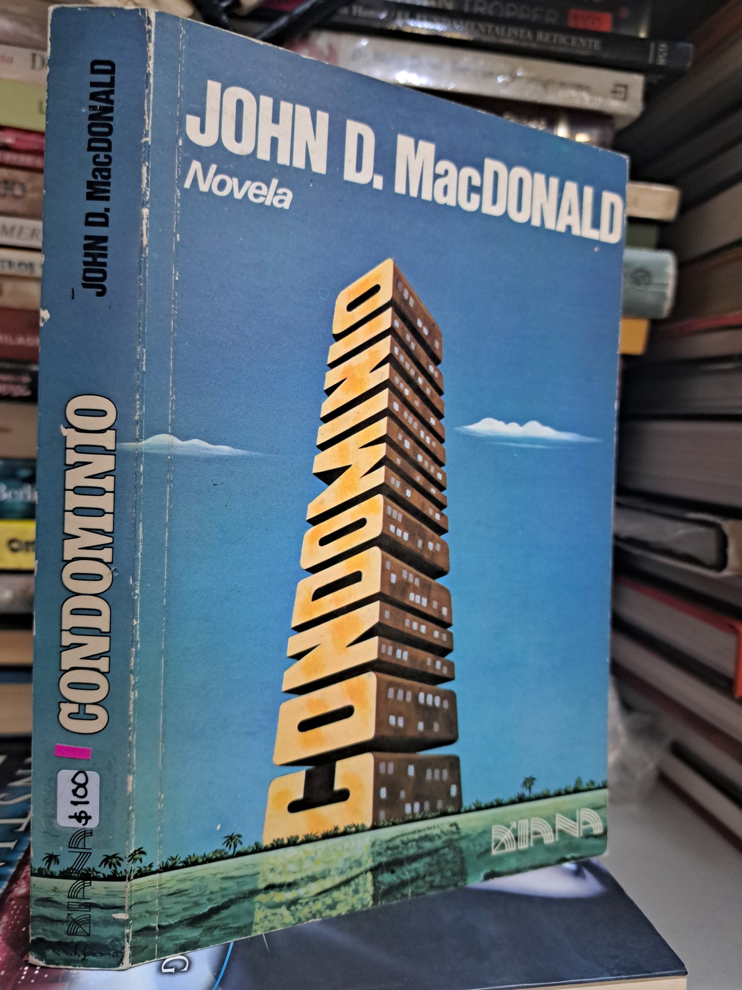 CONDOMINIO JOHN D.MACDONALD USADO NOVELA JUÁREZ