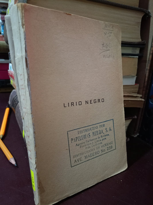 LIBRO NEGRO MARGAS VILA USADO NOVELA LITERARIO 305